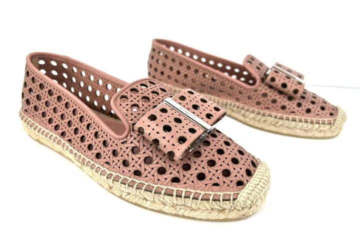 SALVATORE FERRAGAMO Sannio Bow Laser Cut Leather Flat Espadrilles Size 4.5