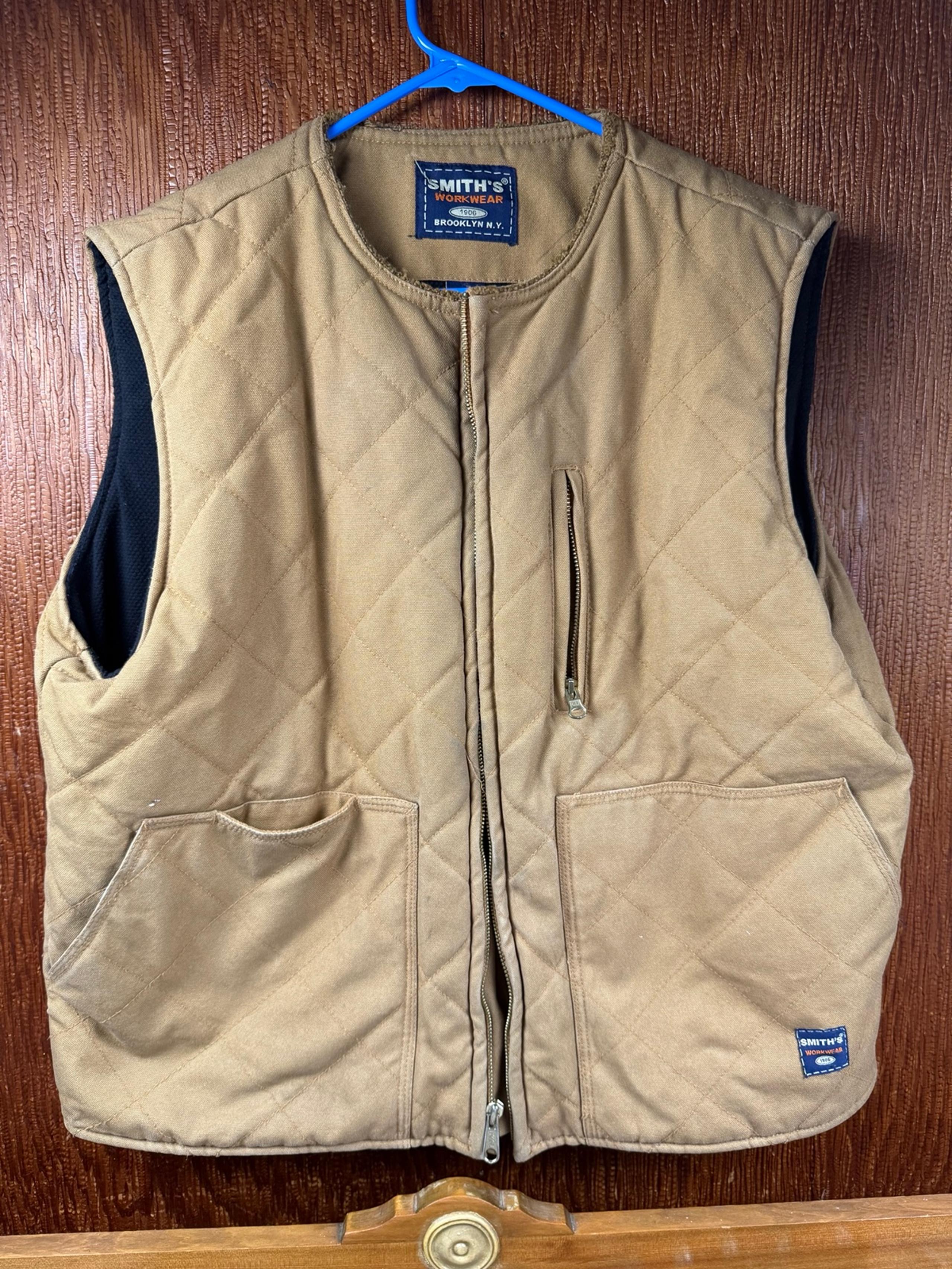 Smiths workwear vest Men’s Medium Canvas Padded