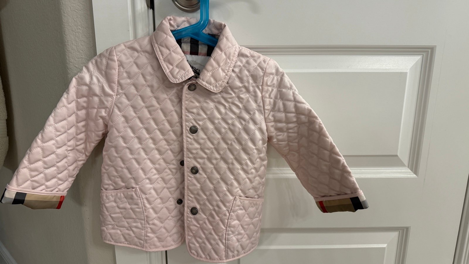 Burberry Children pink Jacket size 18m