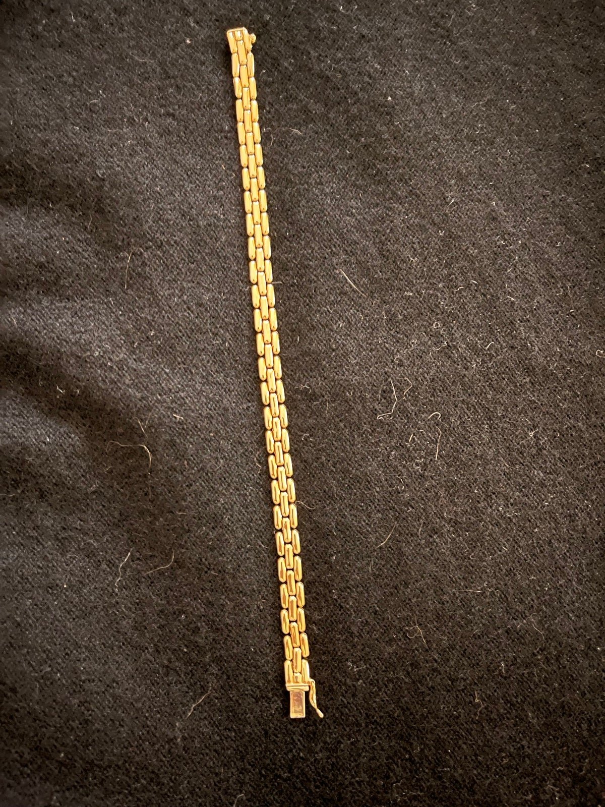 Ladies 14 Karat Gold Bracelet