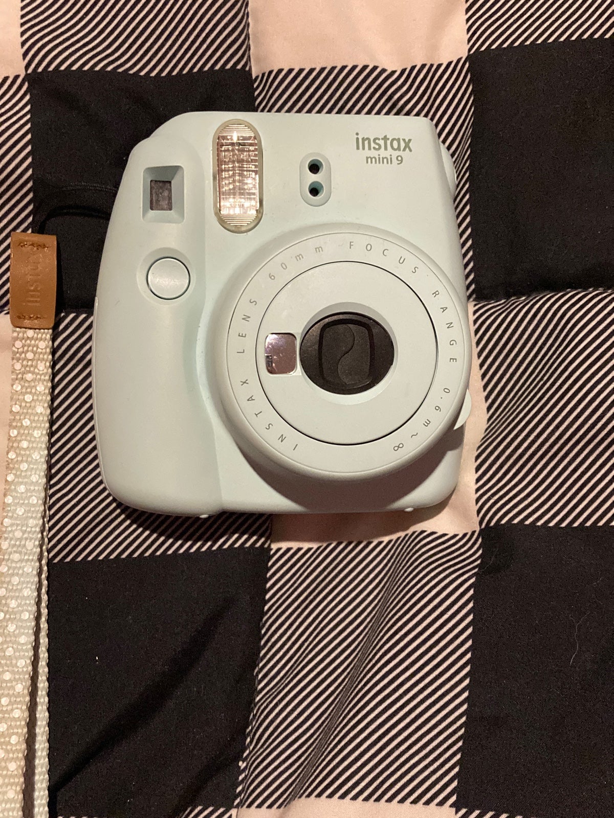 Fujifilm Instax Mini 9 + Film + Case + Extras