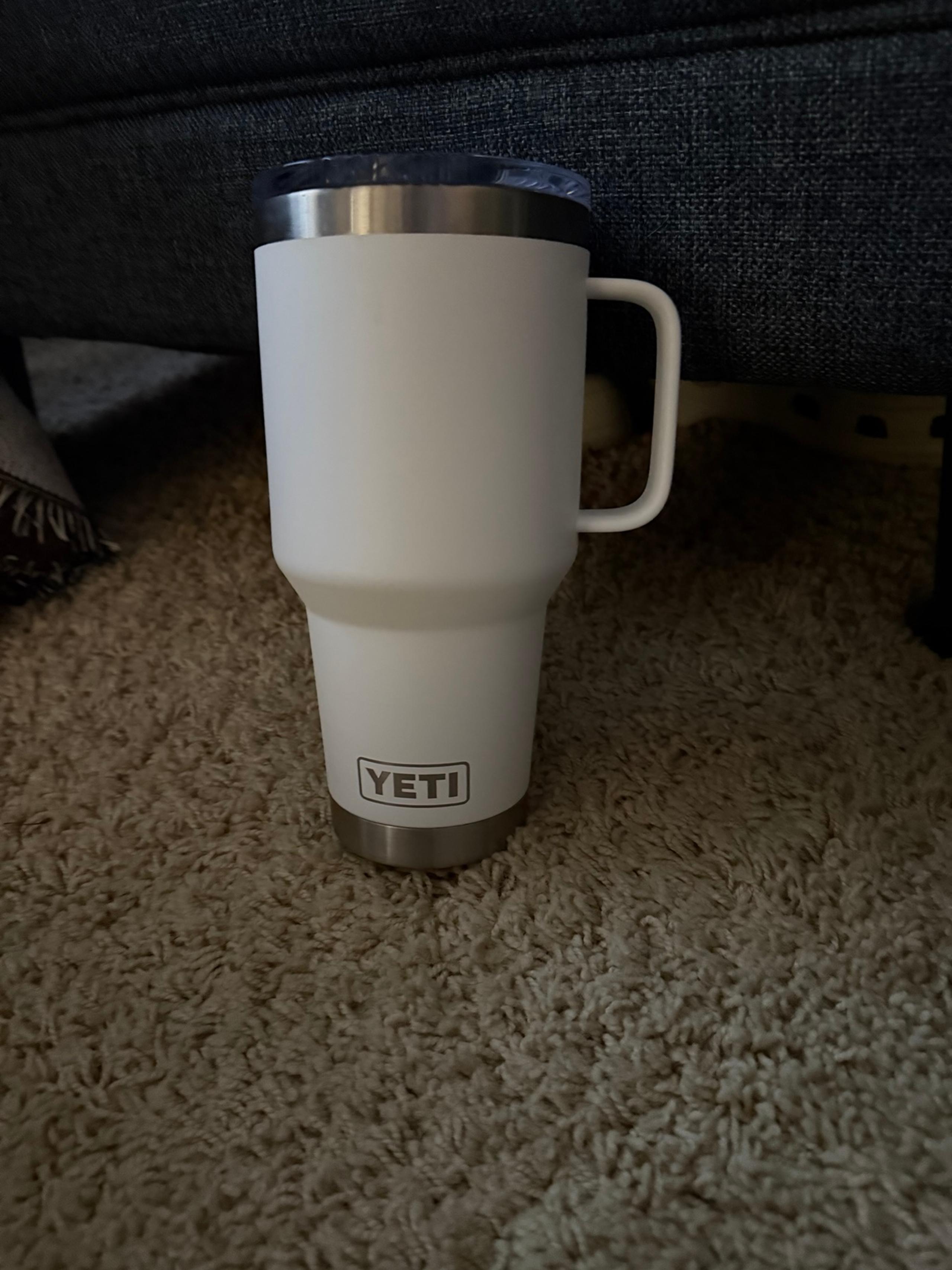 30 ounce White Yeti w/handle and magnetic slide lid