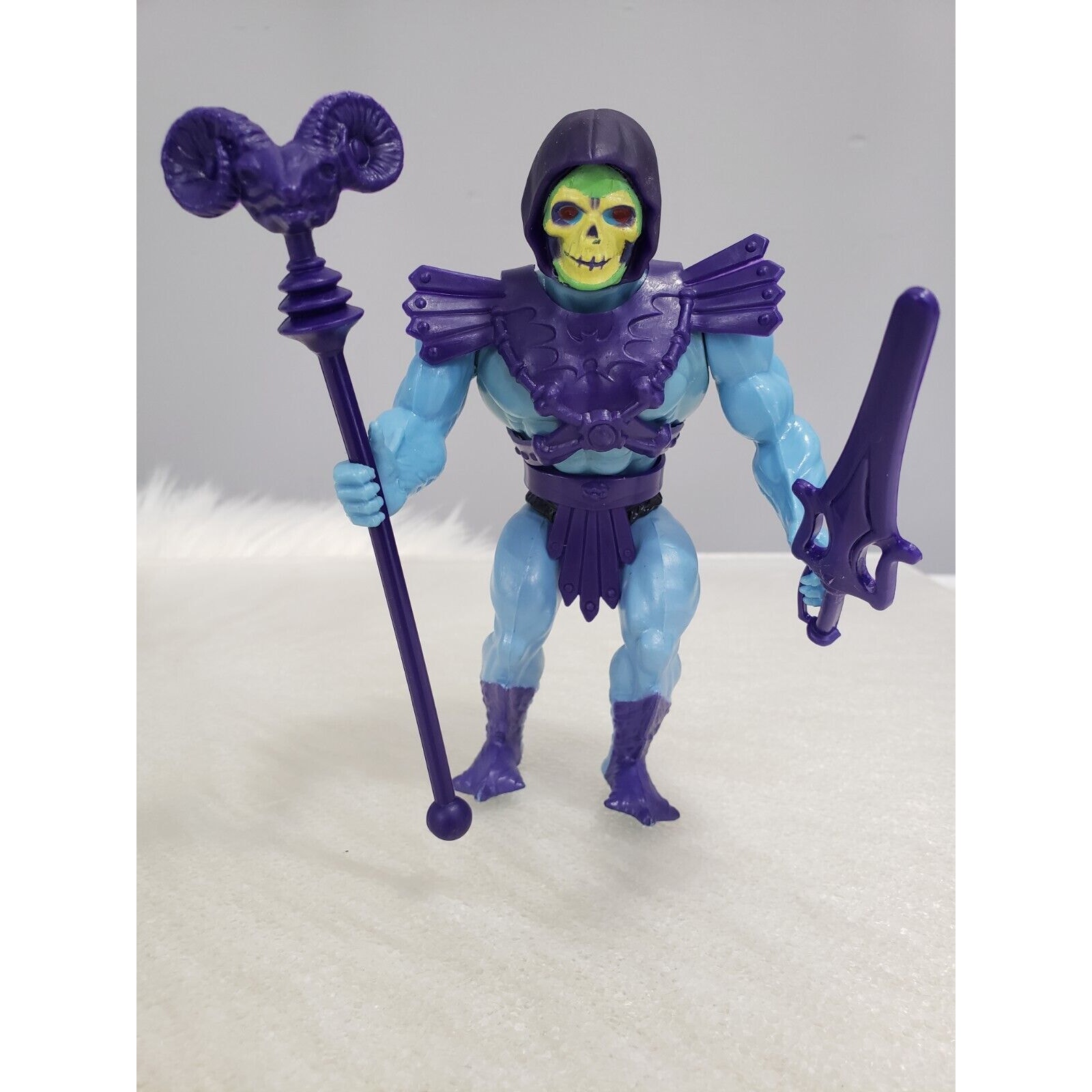 MOTU Masters of the Universe 1981 Skeletor Half-Boot Black Trunk Complete