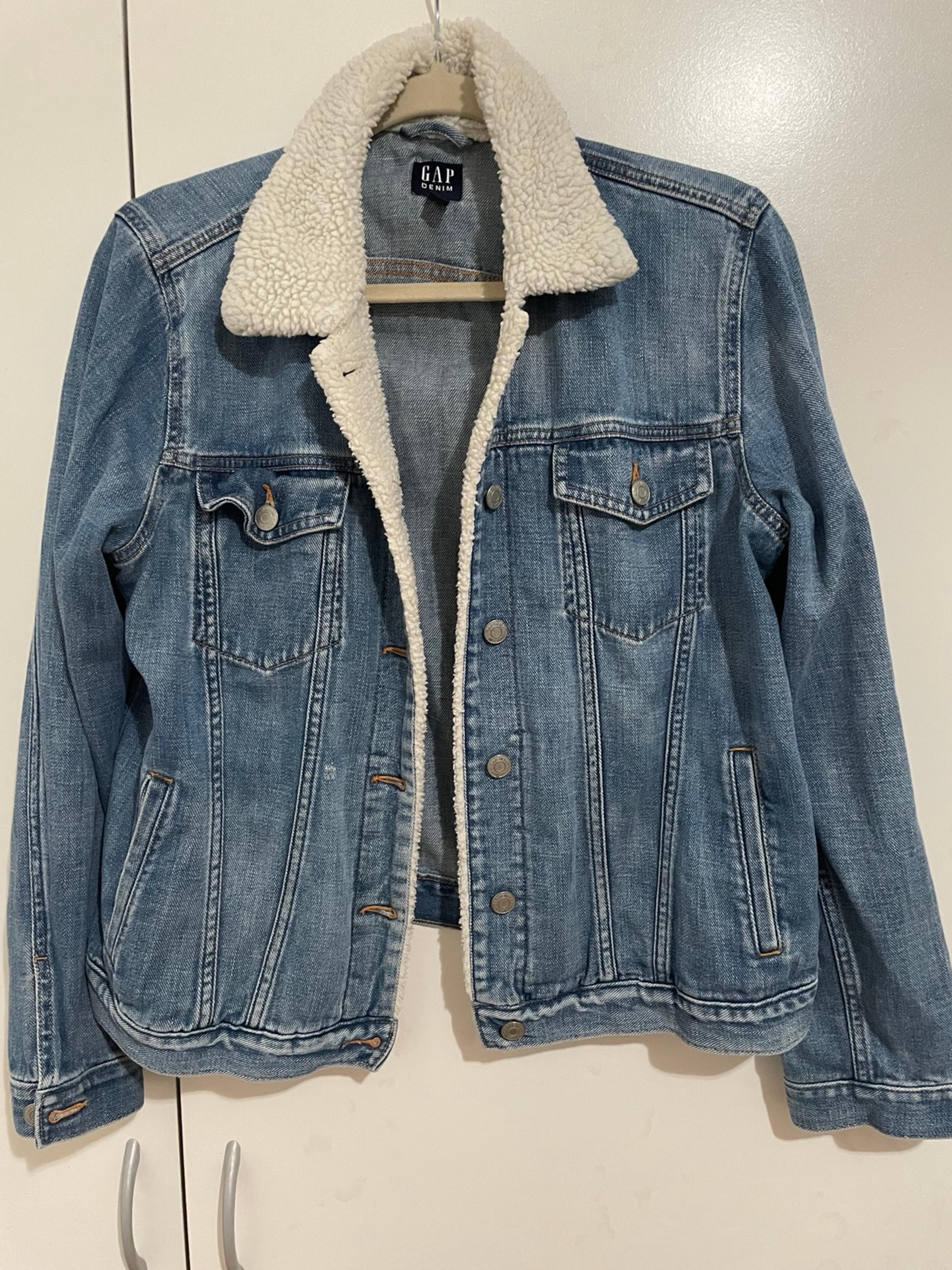 Pre-owned Women GAP Denim Jacket sz L Large fur
