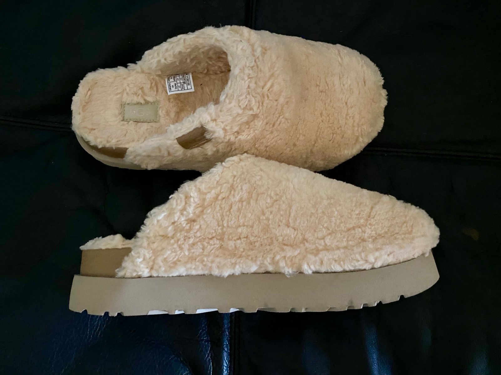 UGG Fuzz sugar slide 10 Cream