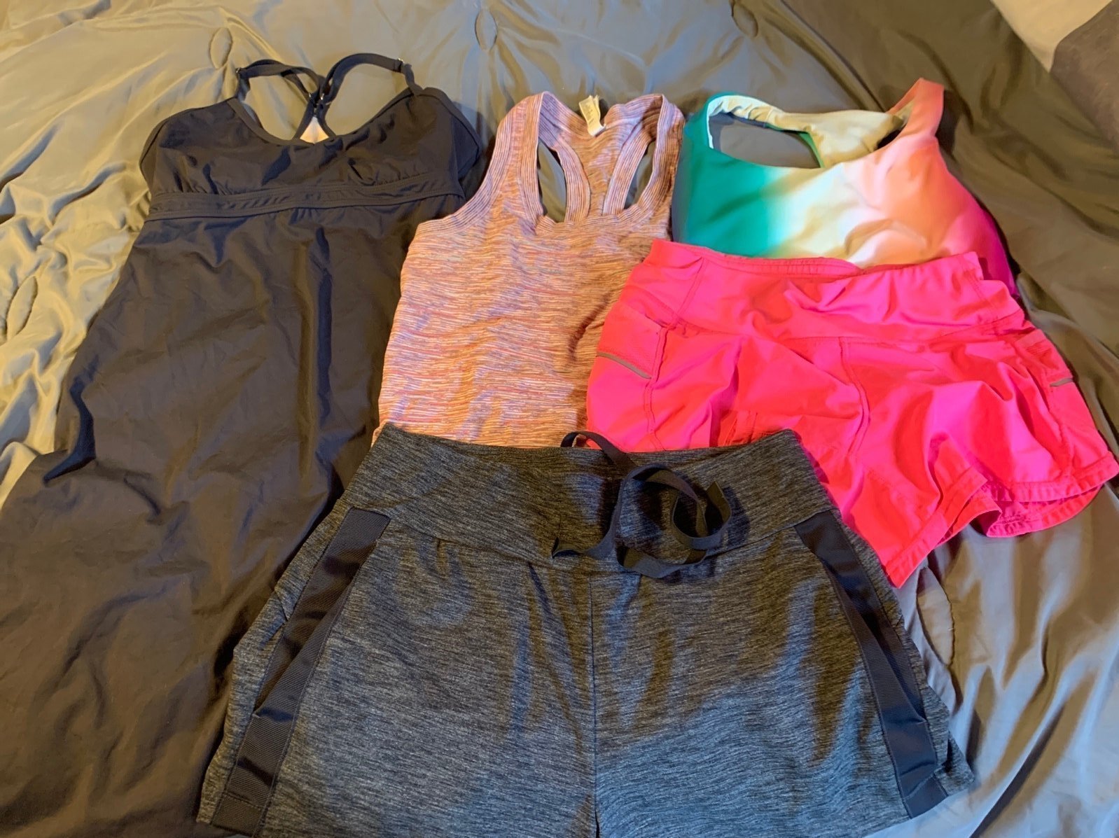 5 piece Athleta Bundle size small