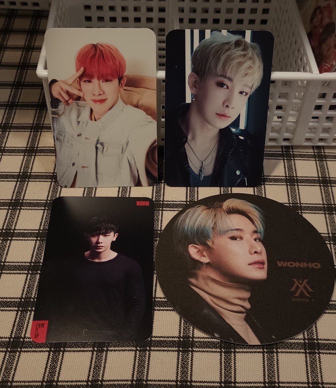 Monsta X Wonho pc Piece concert Japan hero living it up set (4)