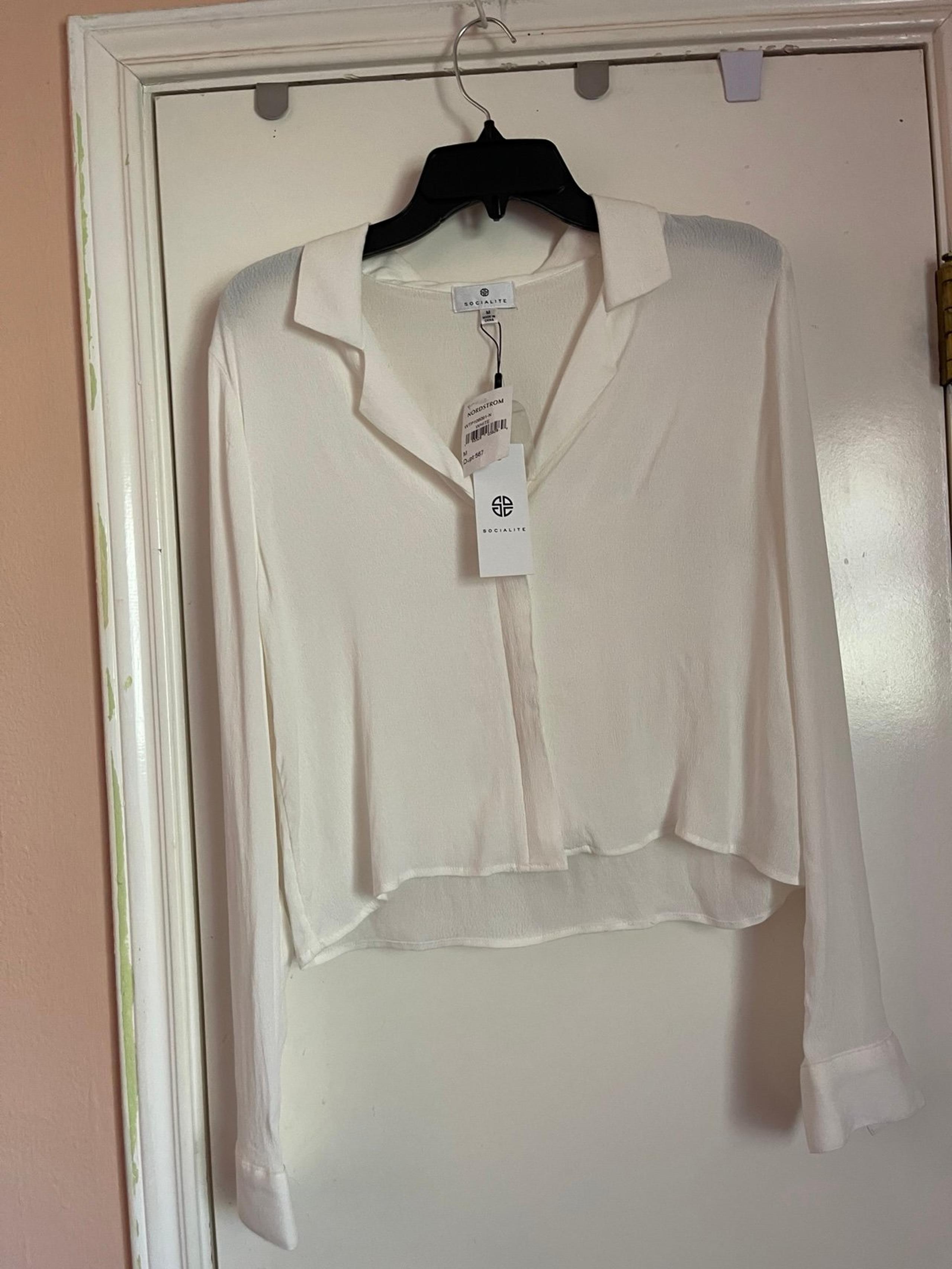 Socialite Blouse from Nordstrom Brand NWT Size M
