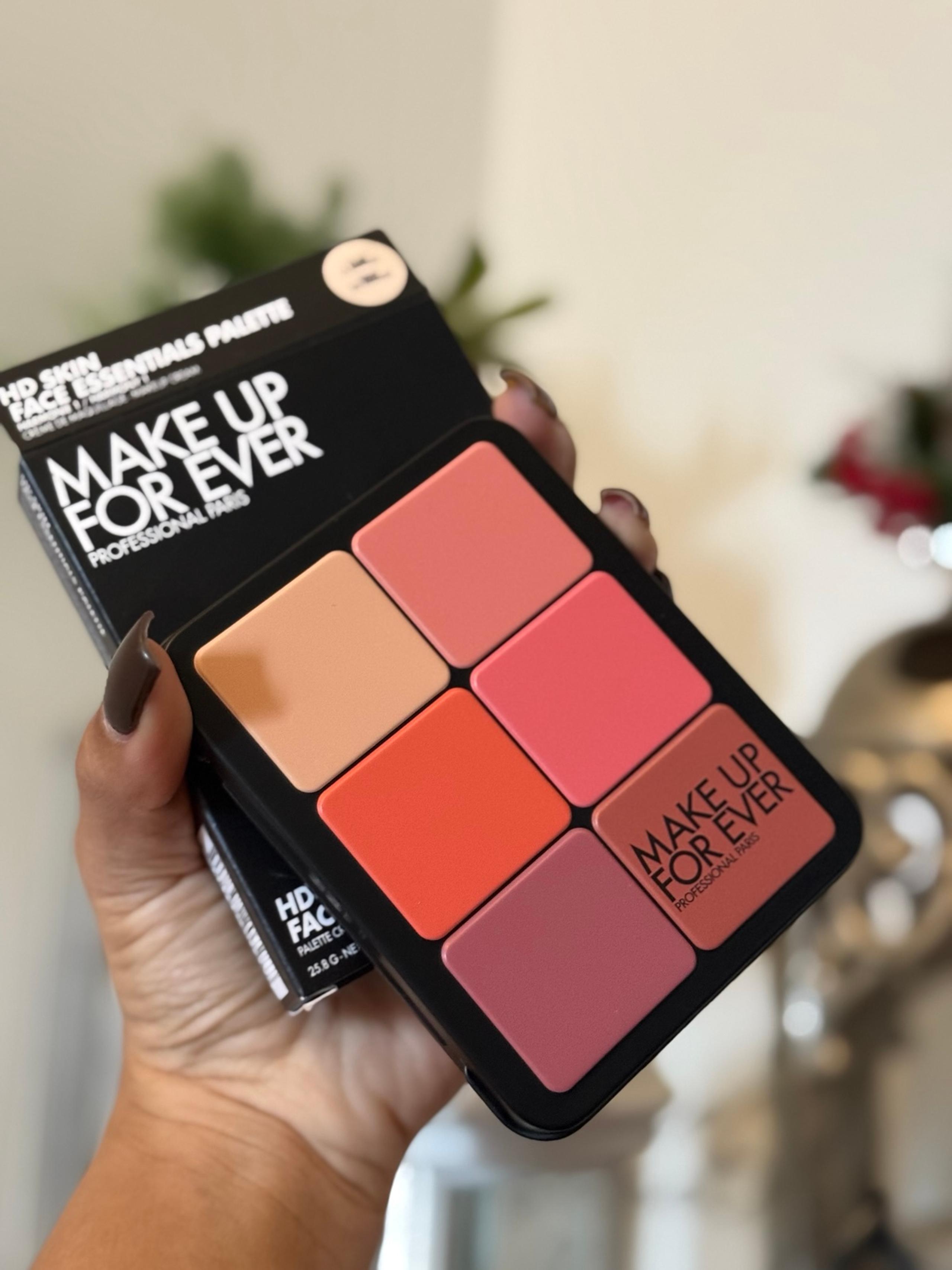 Makeup forever HD SKIN FACE ESSENTIALS PALETTE WITH HIGHLIGHTERS
