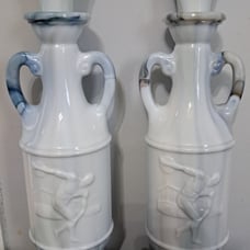 Vintage Pair of 1971 Jim Beam Marble Slag Glass Liquor Decanters