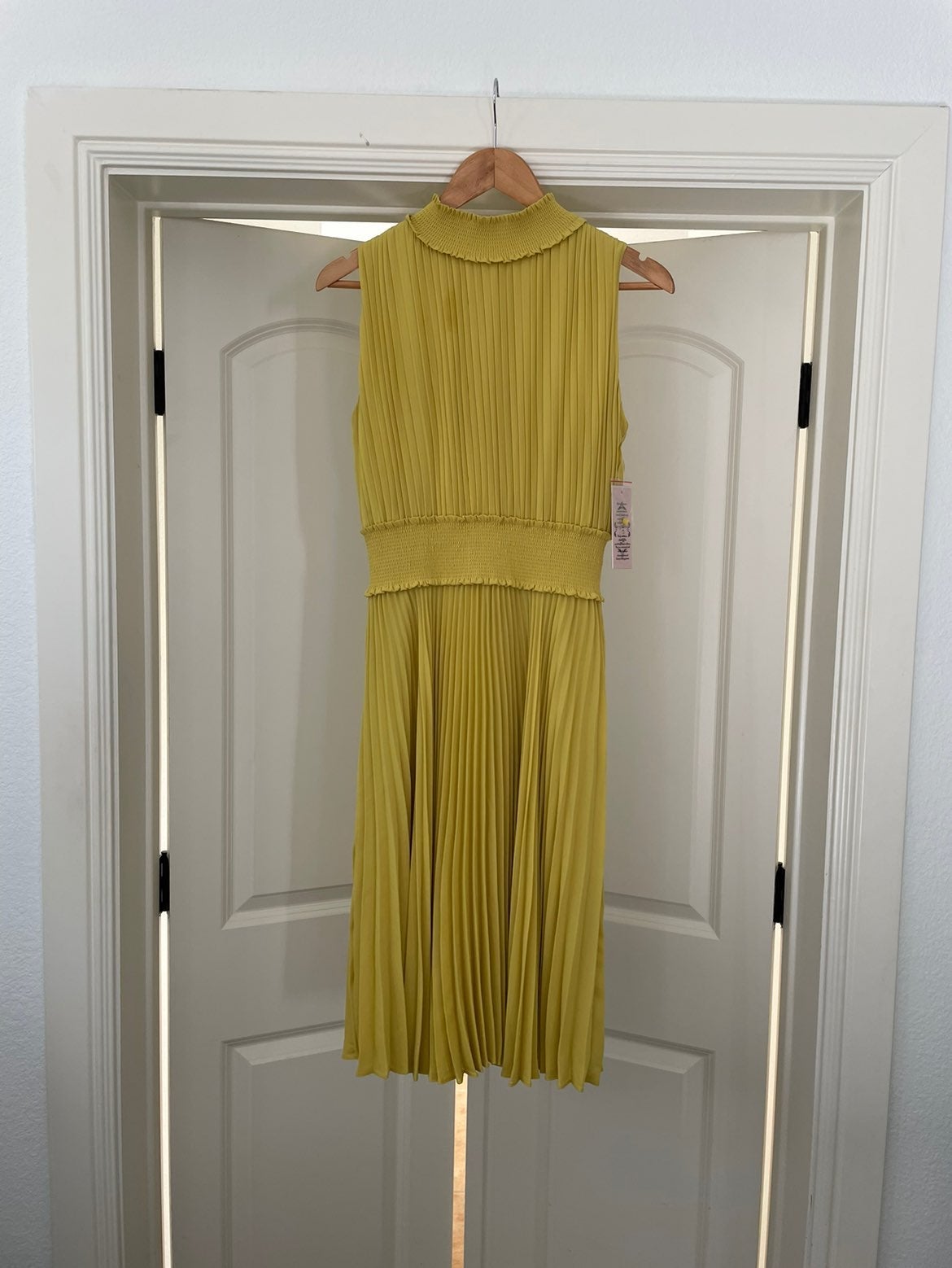 NWT Nanette Lepore pleated smocked dress