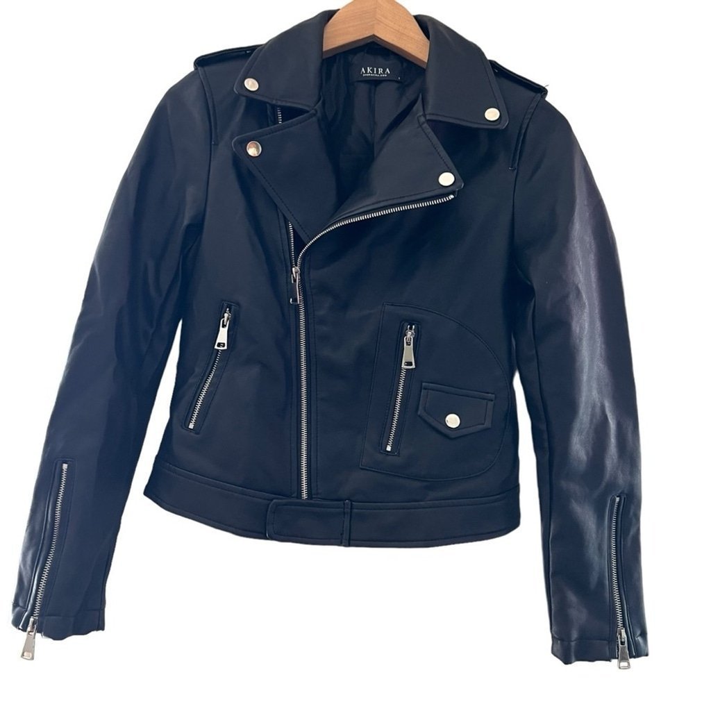 Akira Vegan Leather Moto Jacket Size Small