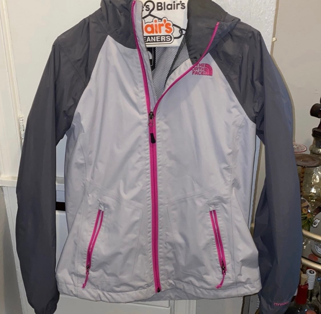North face rain jacket/wind breaker