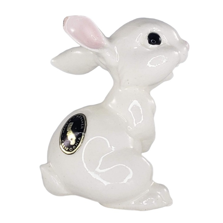 Hagen Renaker DW Baby Rabbit Mouth Open White Figurine