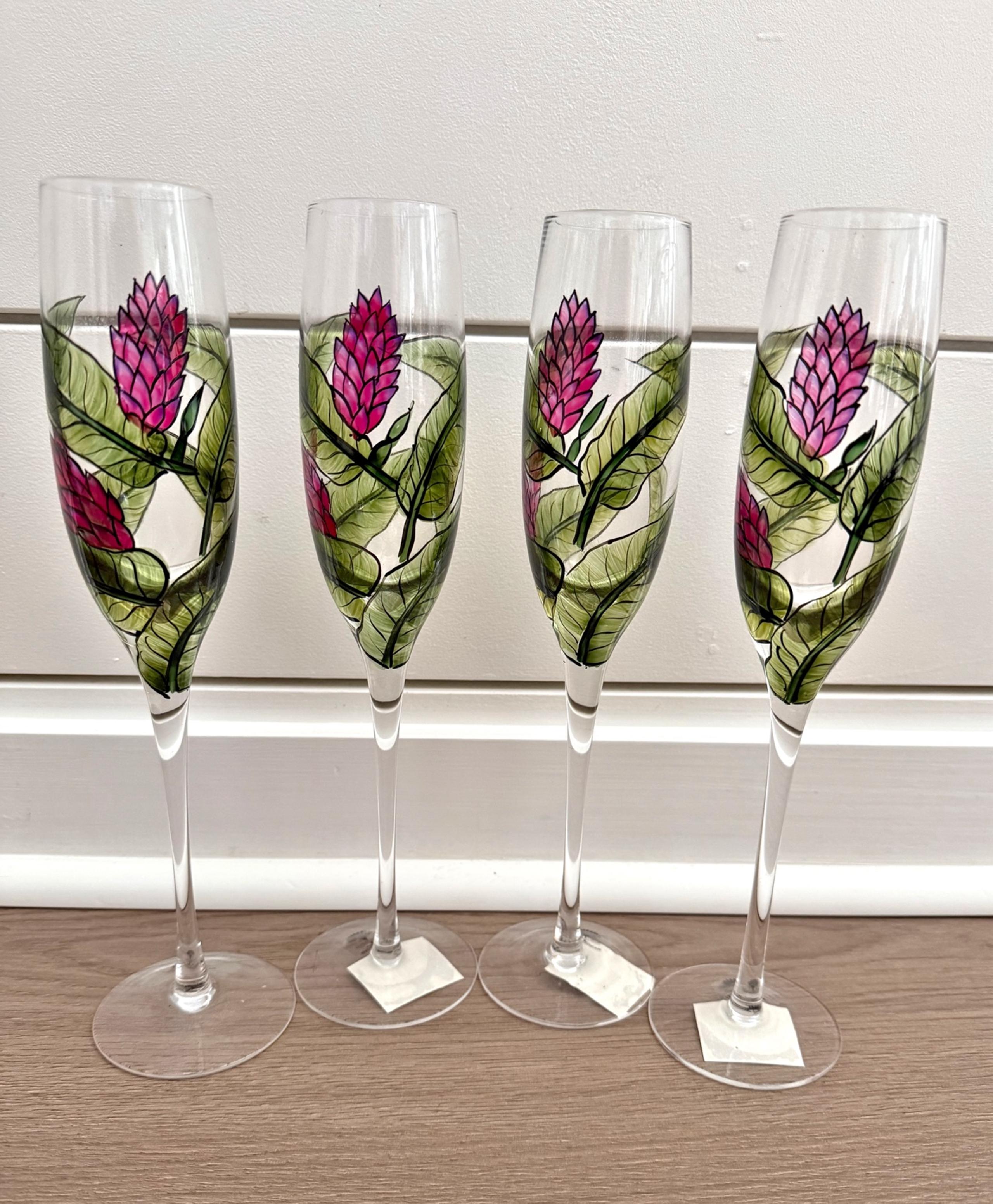 Set of 4 Hawaiian Island Plantations Hand Painted Ginger Champagne Flutes NEW