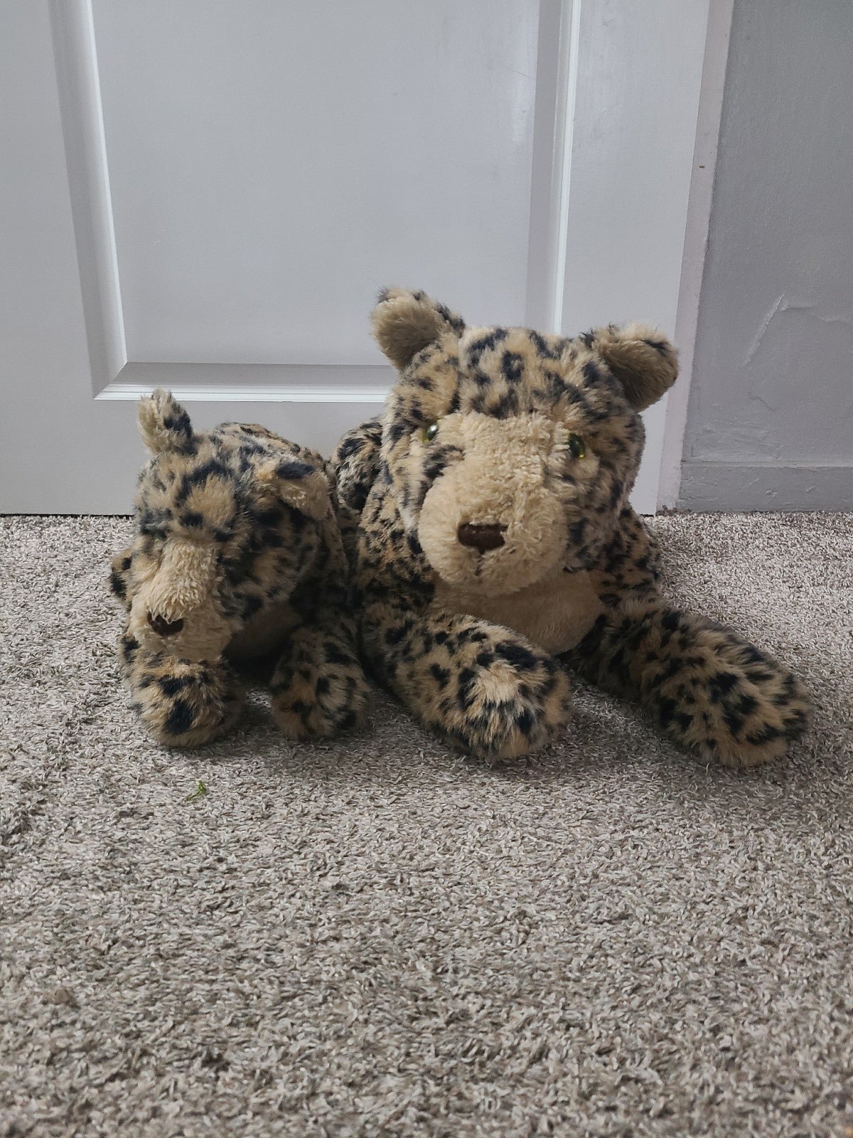 1970's Vintage Douglas Cuddle Toys Leapord Plush Family Mom And Baby Large Toys
