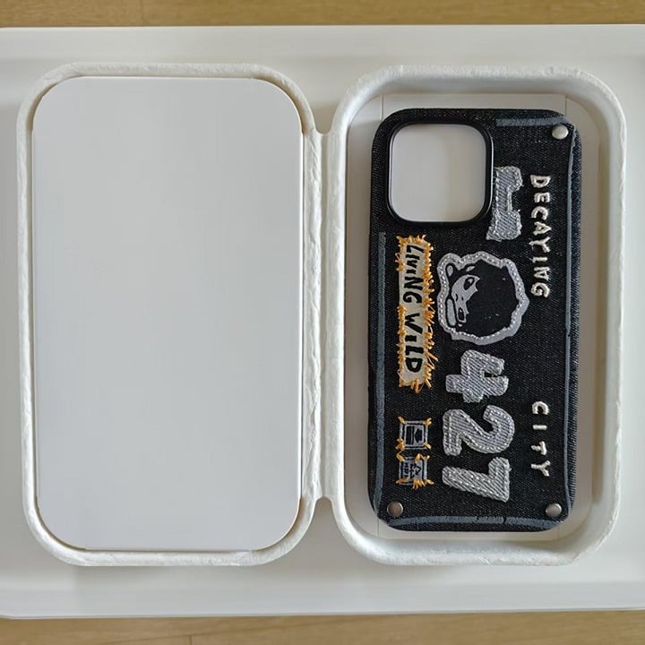 Pop Mart Hirono Iphone 16pro 送料込み POP MART Hirono Echo Series-Phone Case for iPhone 16 Pro/16
