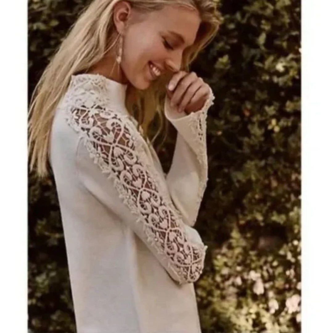 Anthropologie Knitted & Knotted Mattina Ivory Crochet Lace Sweater Small Petite