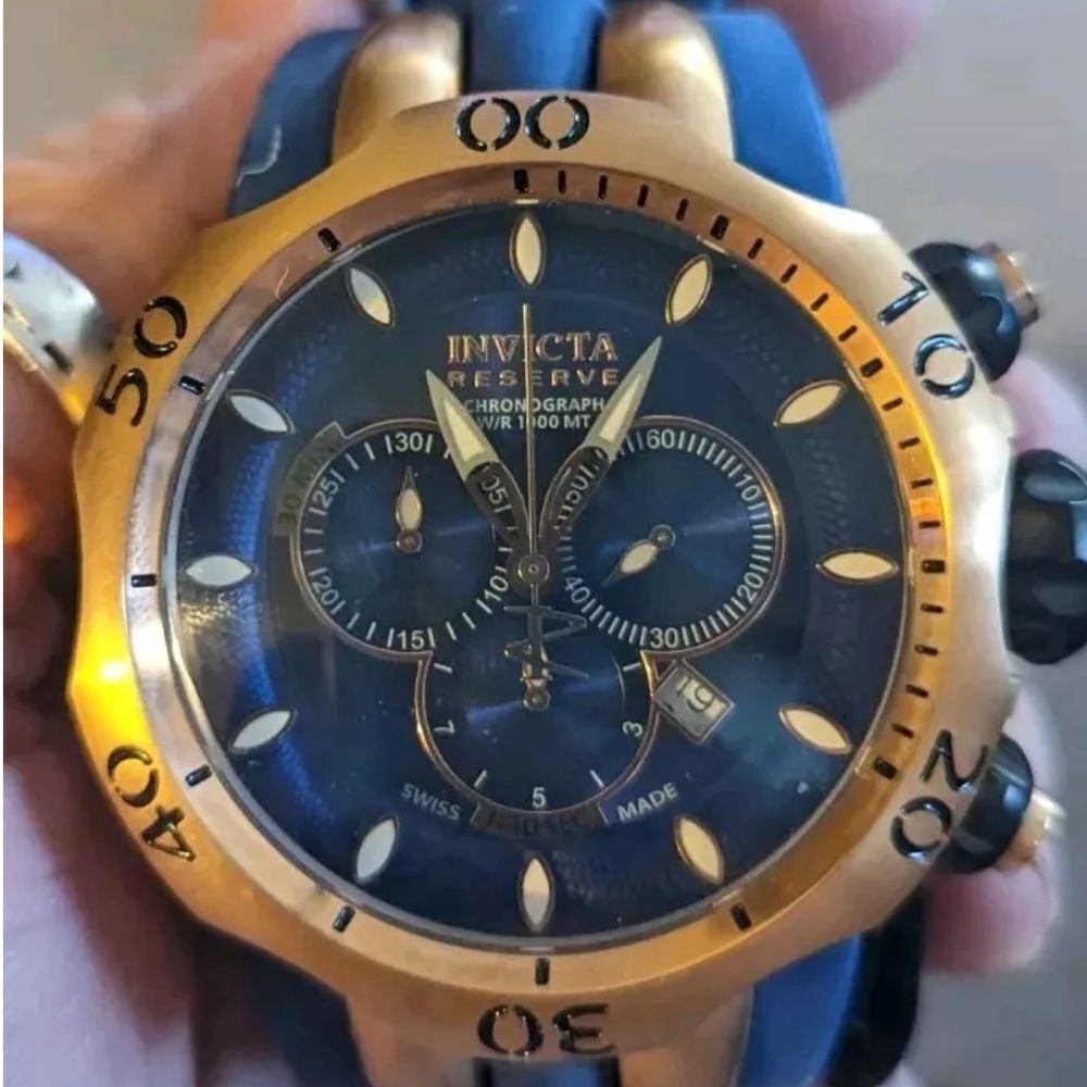INVICTA Reserve Venom Swiss Chronograph Men's WatchItem No. 10831 & Box