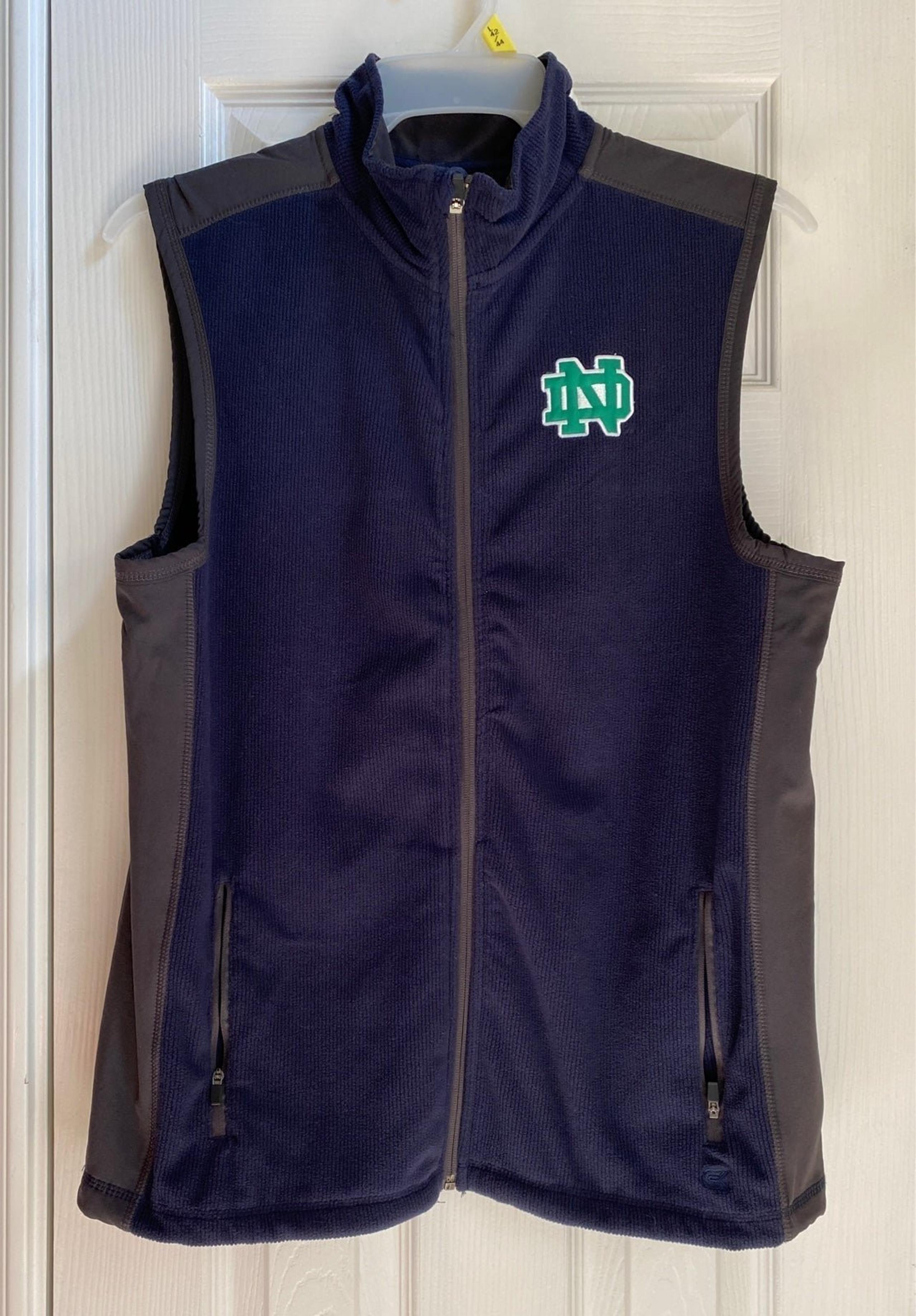 Notre Dame Fighting Irish Vest Colosseum Men's Medium ND Sleeveless Full Zip
