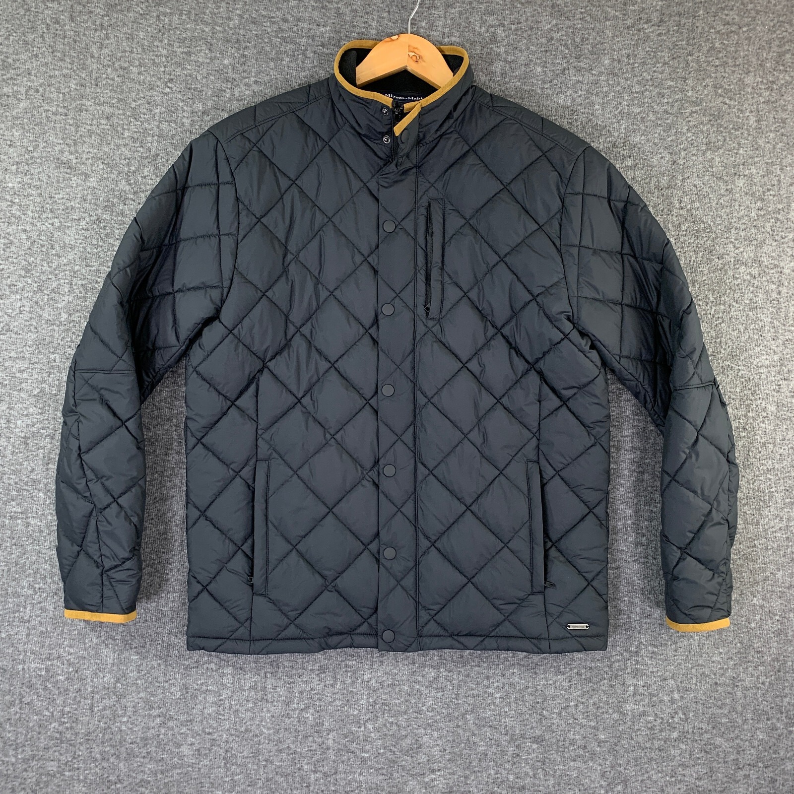 Mizzen Main Belmont Jacket Men Medium Black Puffer Quilted Full Zip Insulated