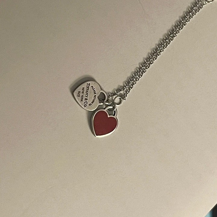 heart necklace