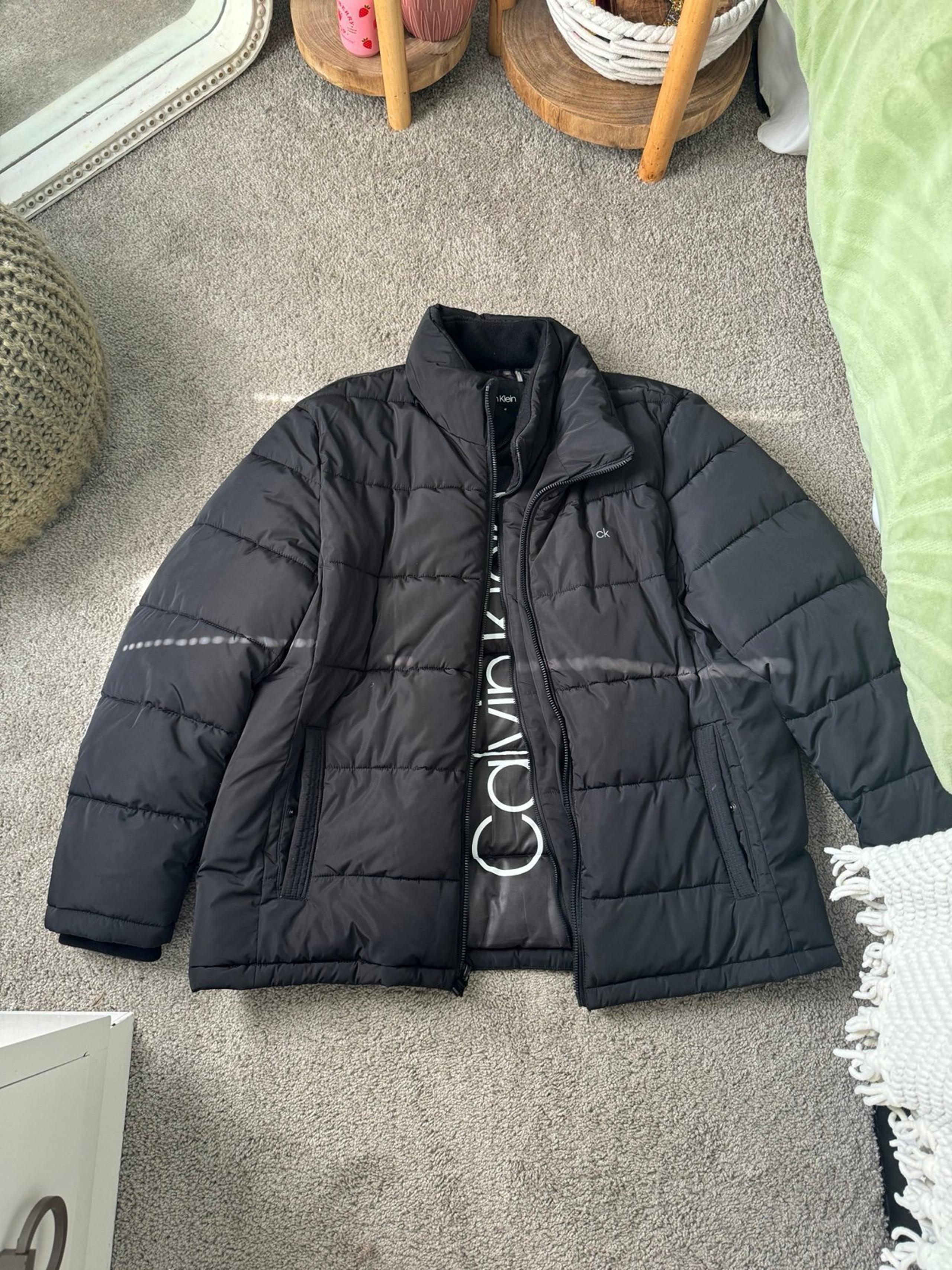 Calvin Klein Men’s Puffer Jacket