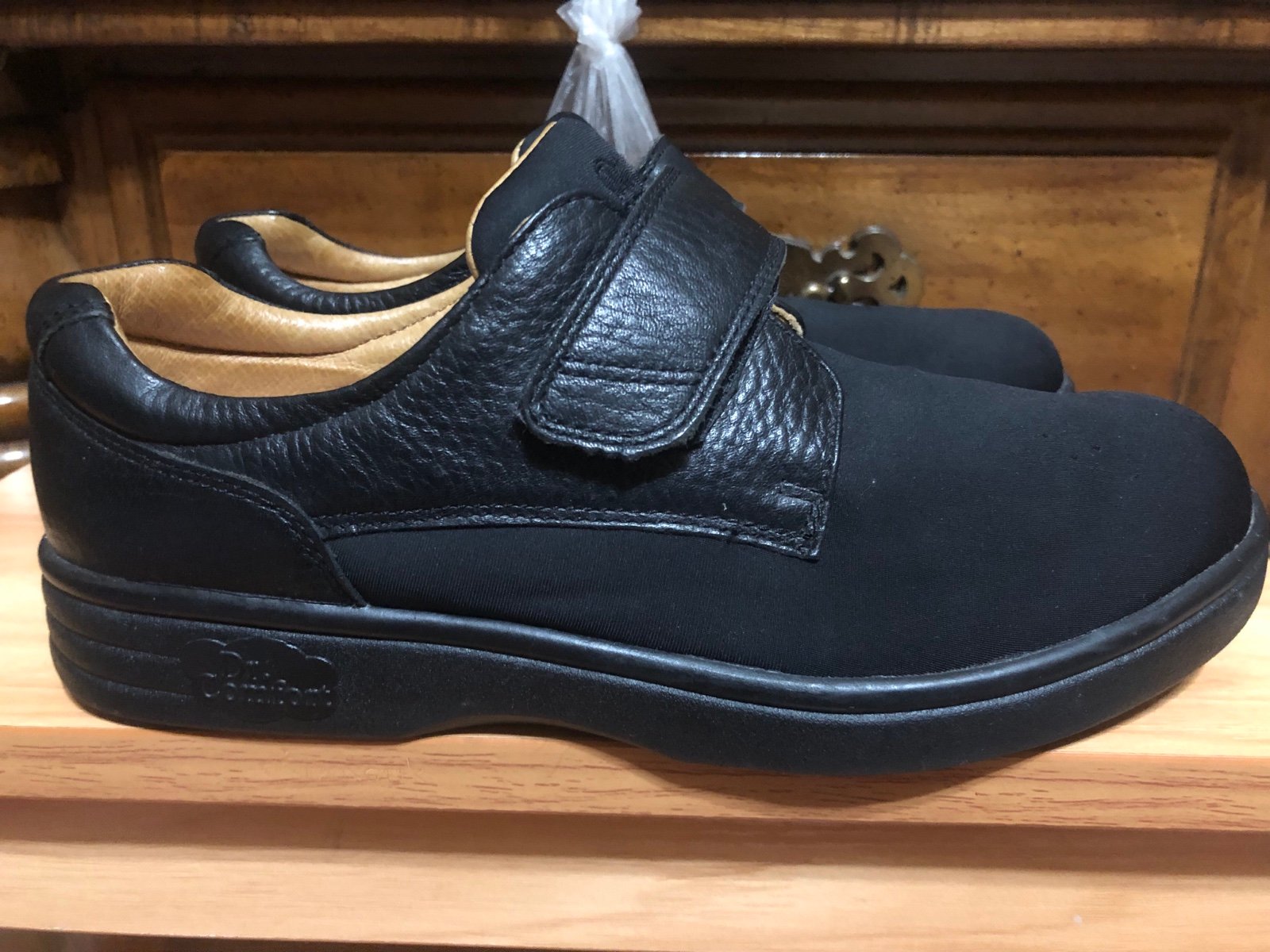 Dr. Comfort Annie 4510 EUC Women’s Diabetic Black Satin/Leather Shoes Size 7.5 w