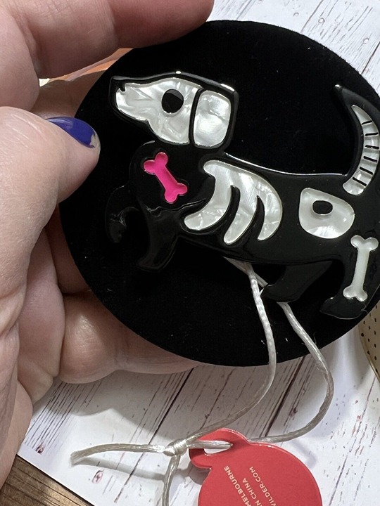 Erstwilder Doggo Darkness Brooch (2018), Halloween Dog Skeleton Brooch, NWT