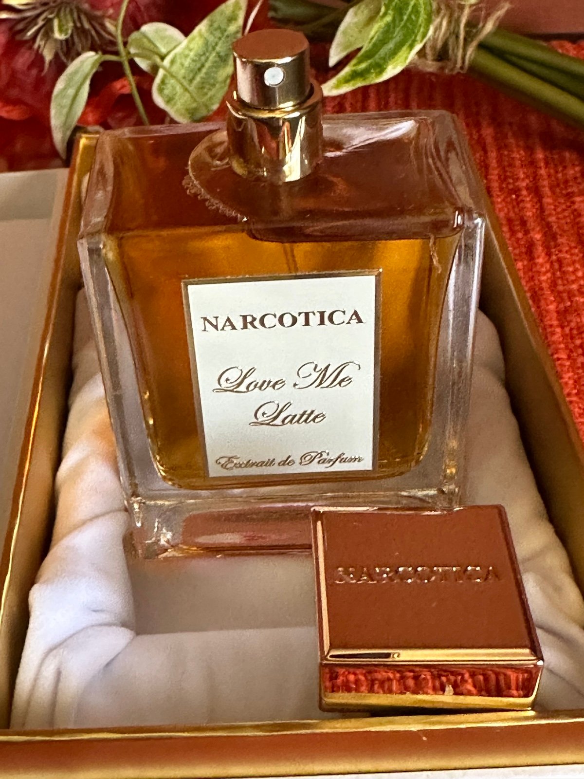 Narcotica love me latte parfum