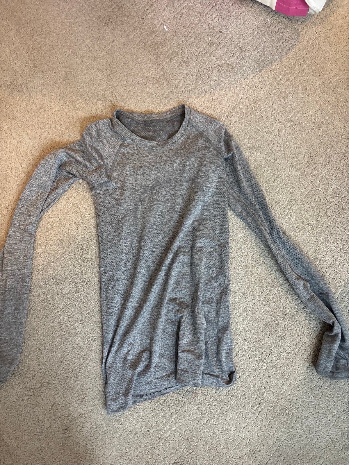 Swiftly Tech Long sleeve shirt 2.0 hip length