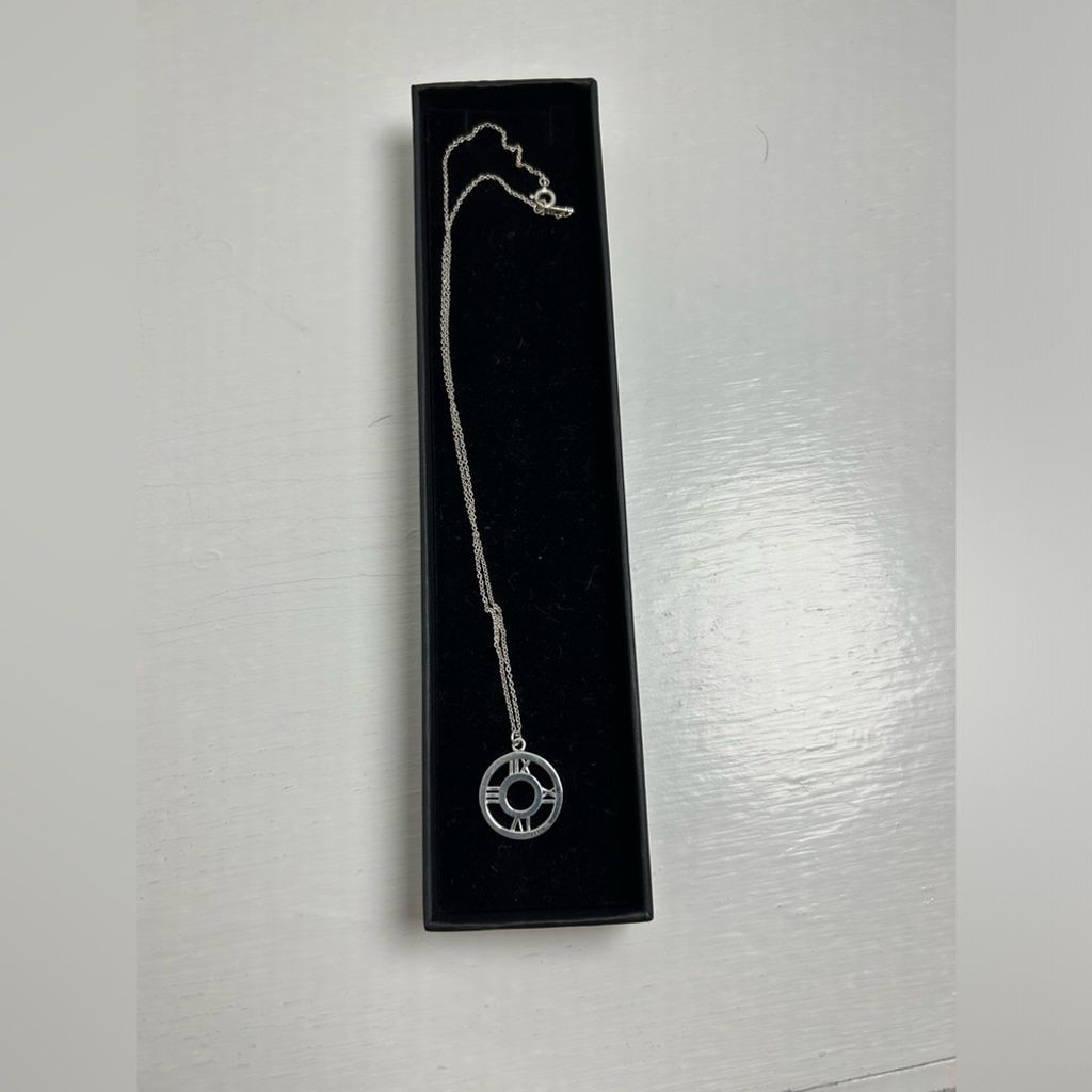 TIFFANY & CO Atlas : Sterling Silver, Roman Numeral Necklace