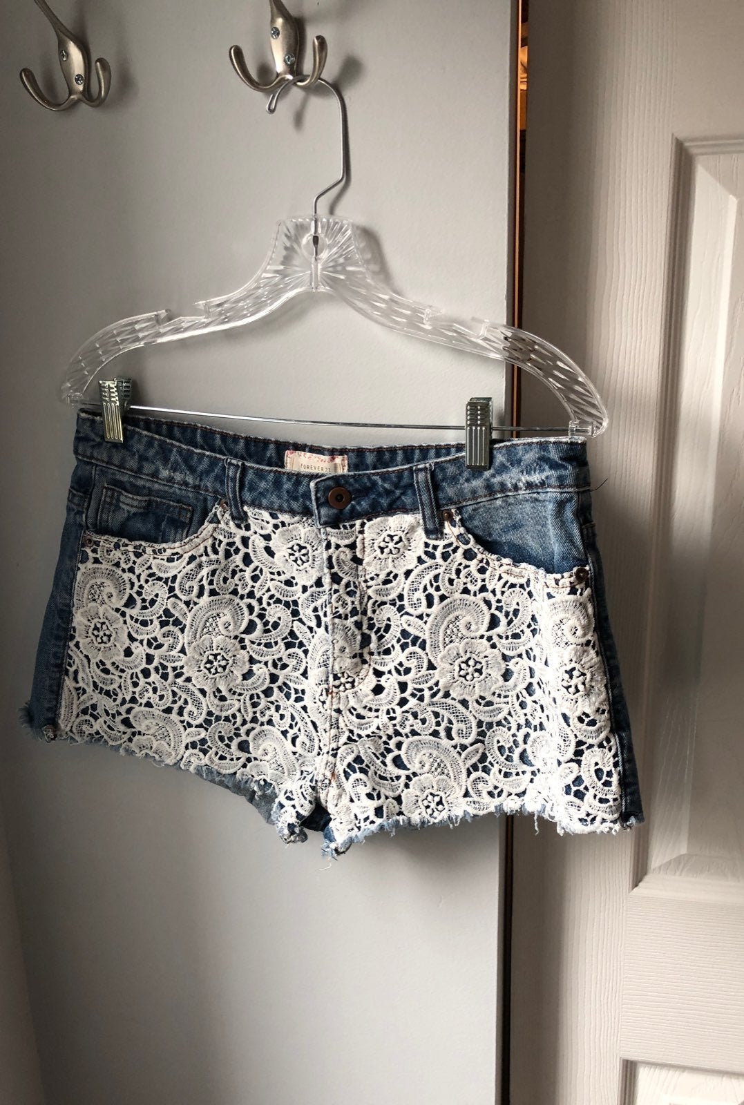 Lace shorts forever hot sale 21