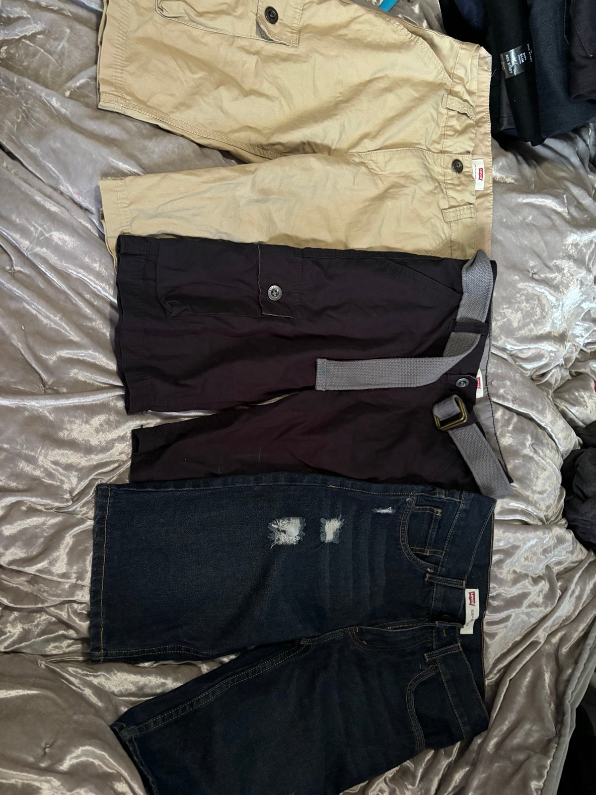 Bundle of 4 pair of boys youth size 12 cargo/denim short
