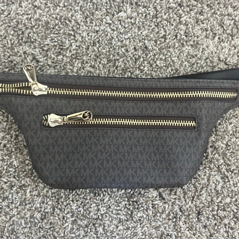 michael kors waist pack