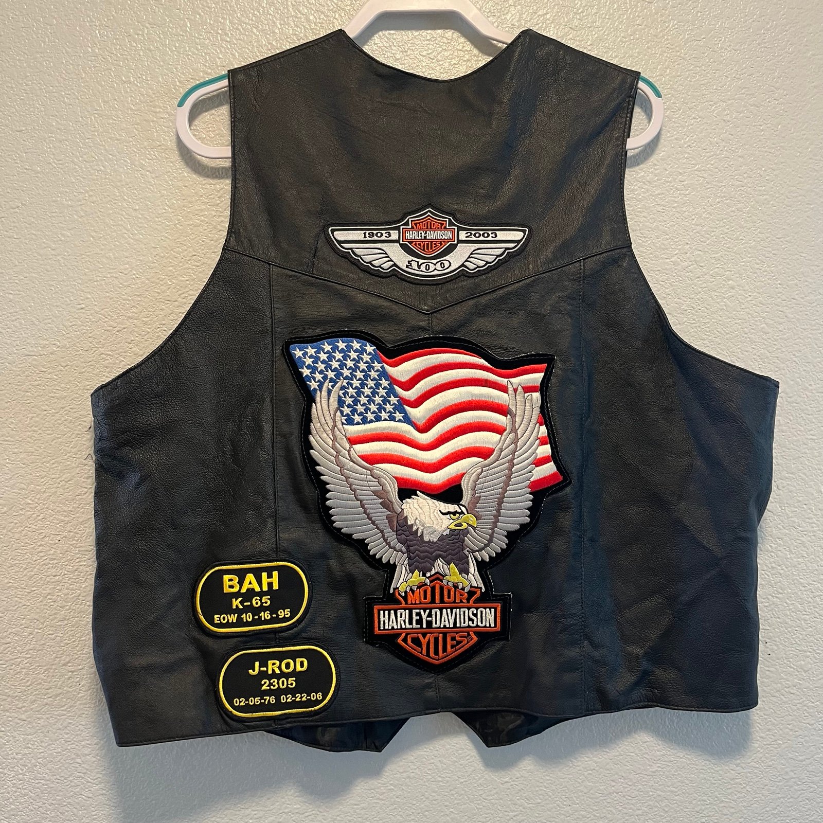 USA Bikers Dream Apparel Leather Vest Size 50 Black Harley Davidson Patches