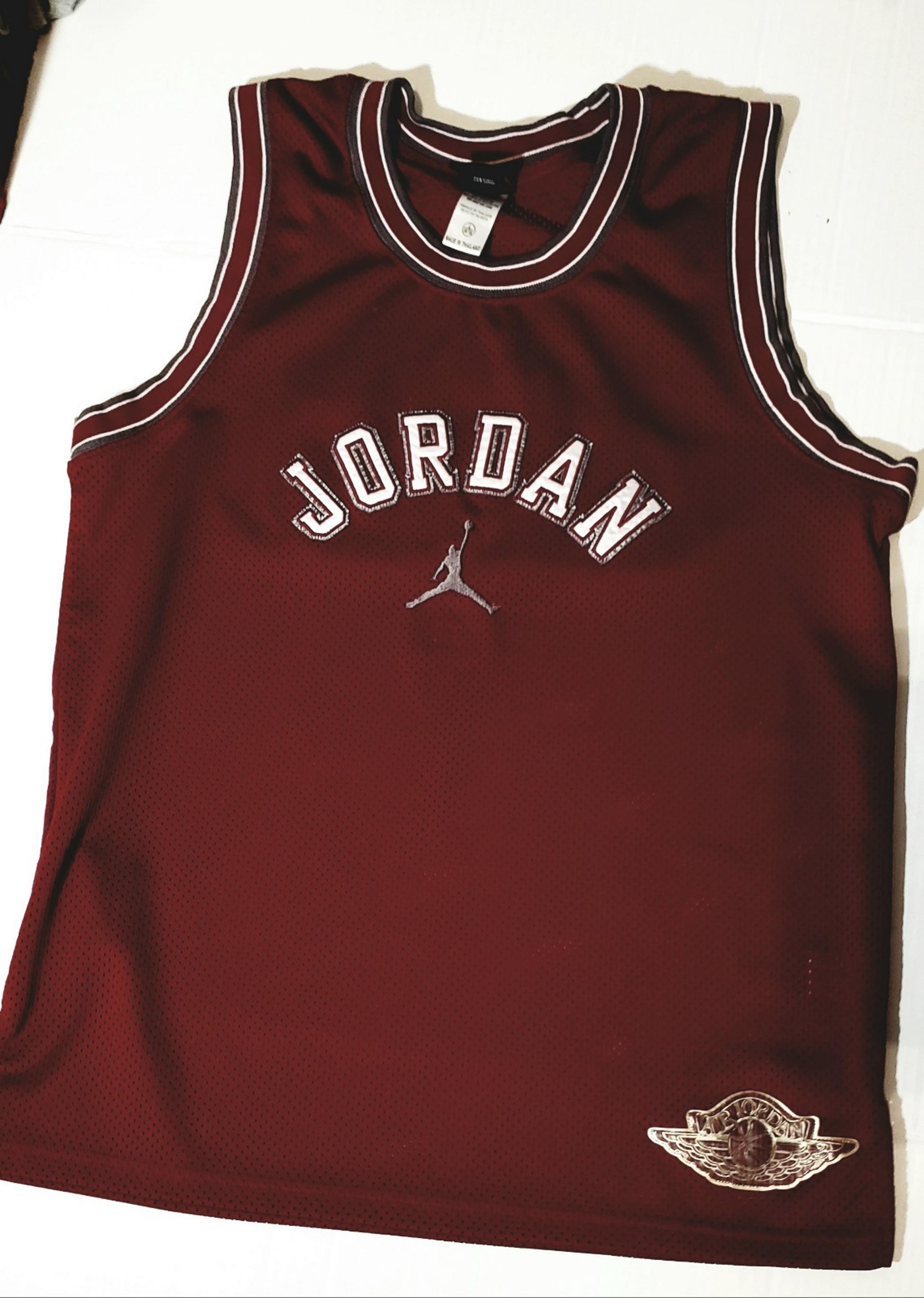 2005 Michael Air Jordan Sewn Jersey: YOUTH SIZE Large 16-18 RETRO