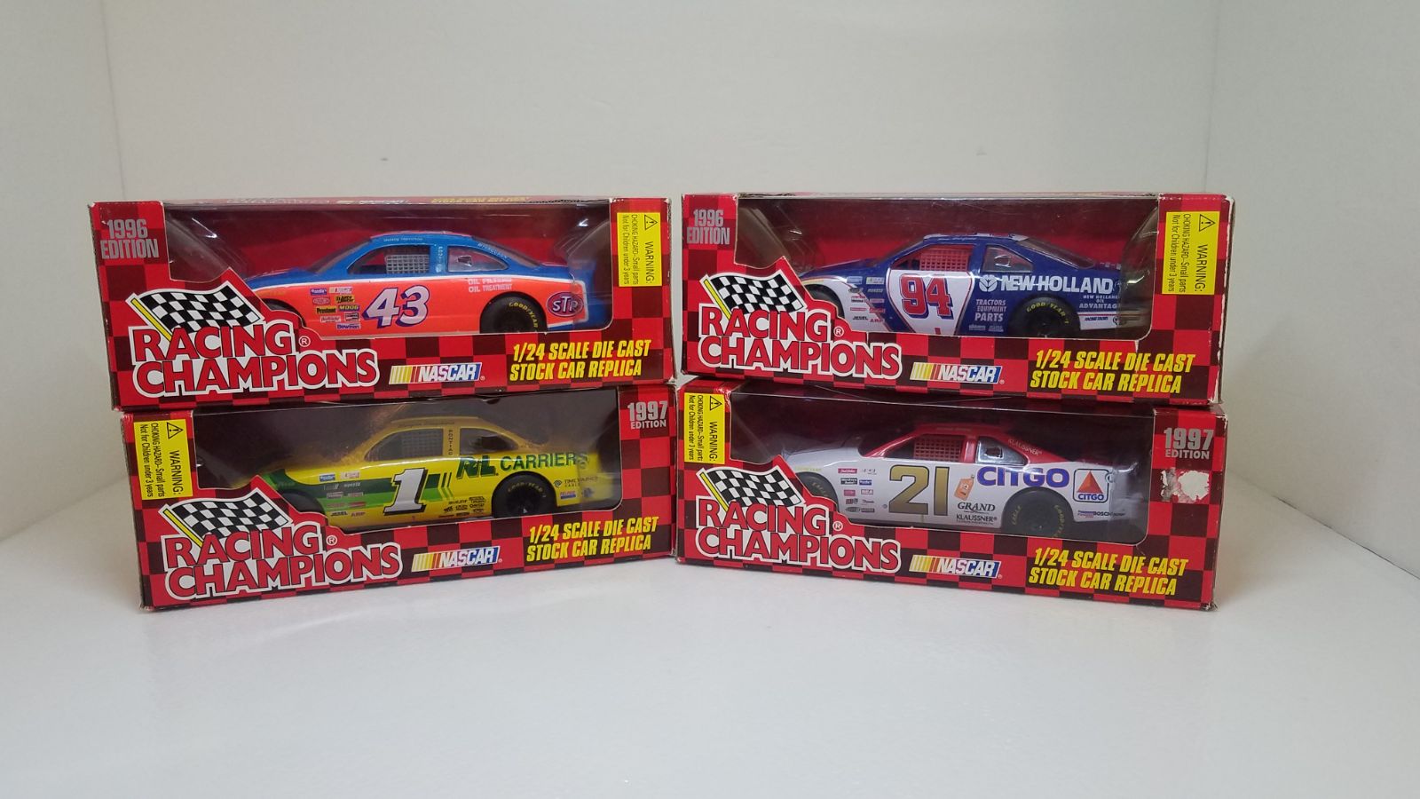 LOT 4 Racing Champions 1:24 Die Cast Sto