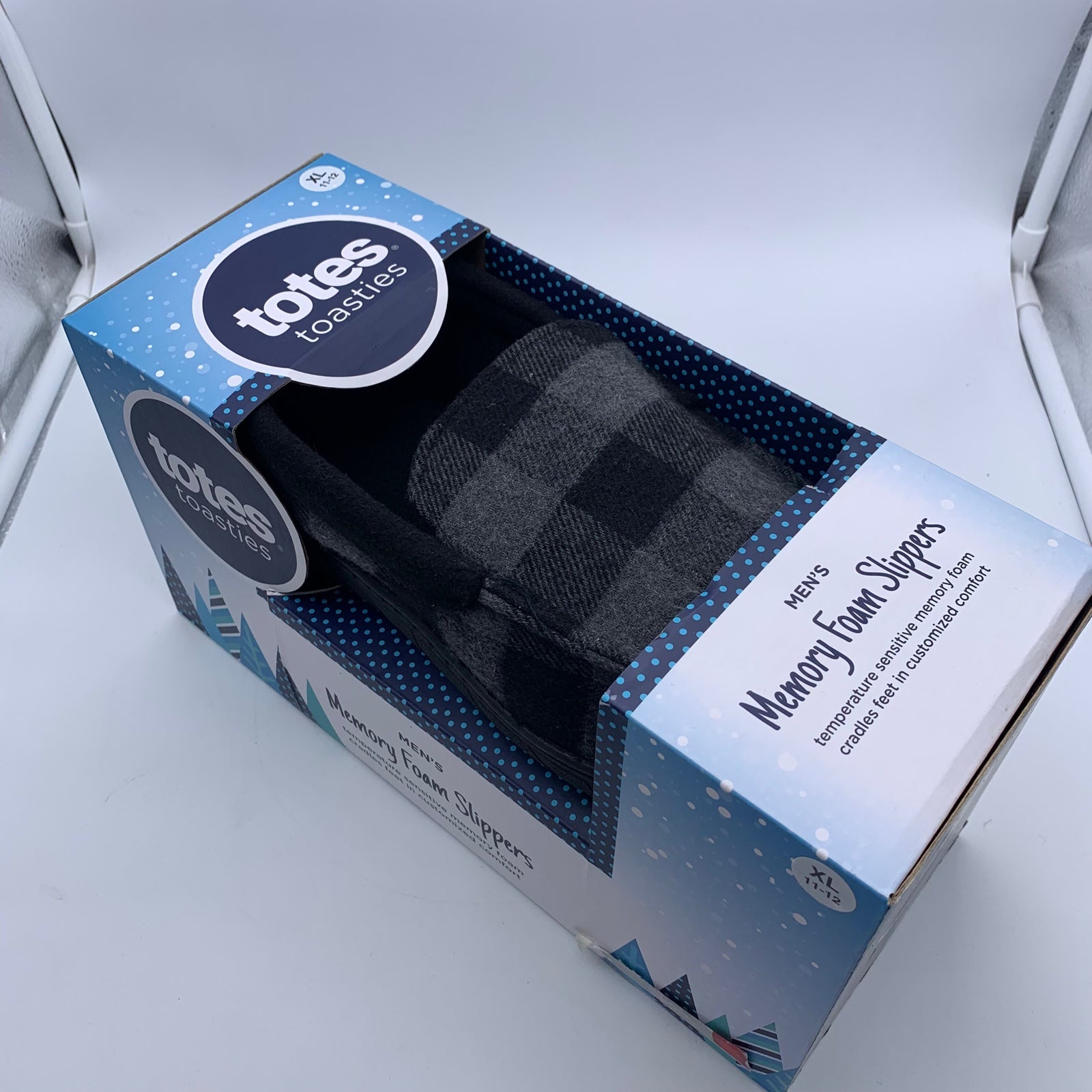Totes Toasties Men’s Buffalo Plaid Memory Foam Slippers XL