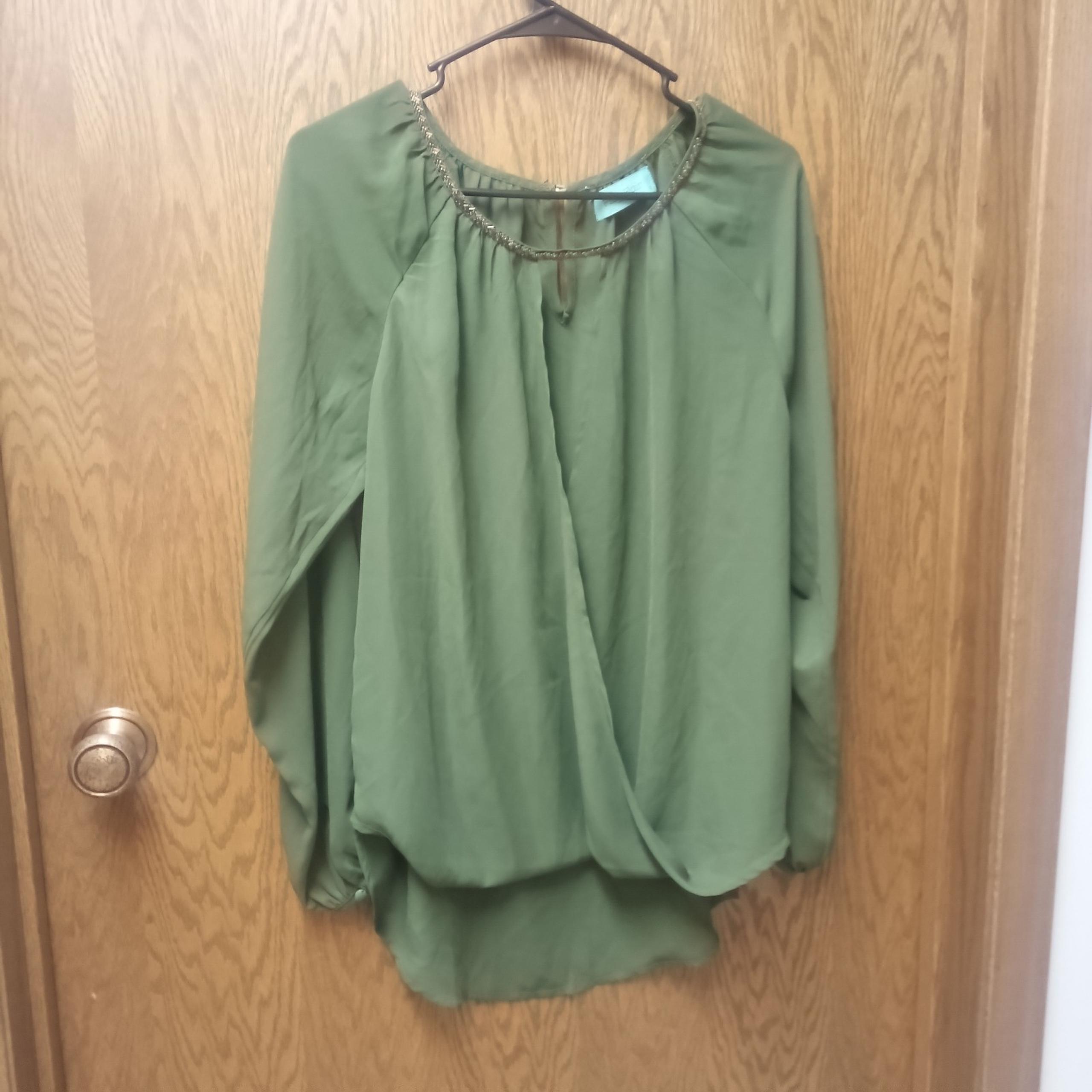 Filly Flair wrap, v-neck long sleeve tunic blouse