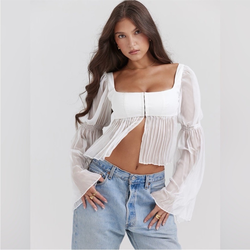 House of CB 'Lucie' White Pleated Top NWOT size S