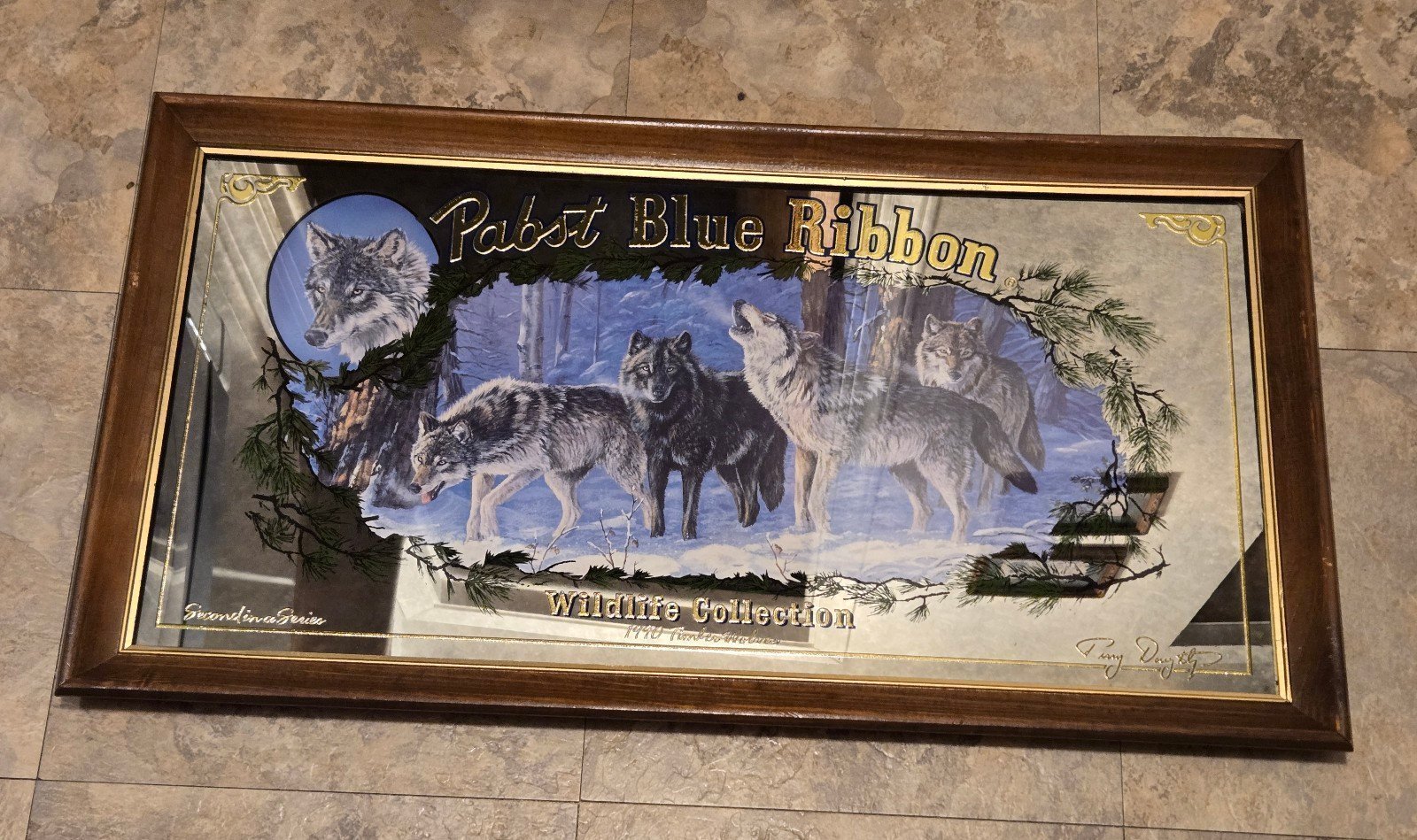 Vintage 1990 Pabst Blue Ribbon beer Wolves wildlife glass bar mirror