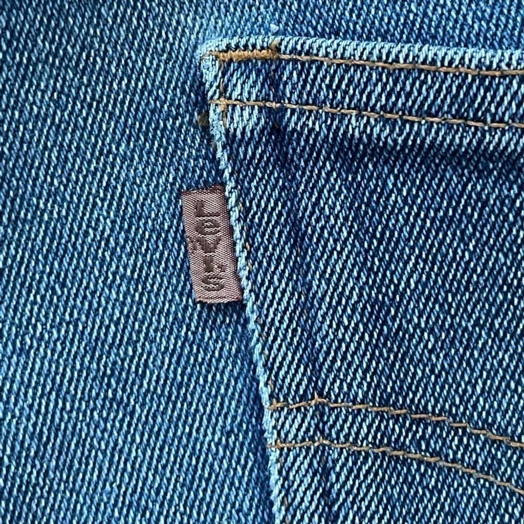 VINTAGE Levi’s 977 ORANGE TAB Jeans Size 36.