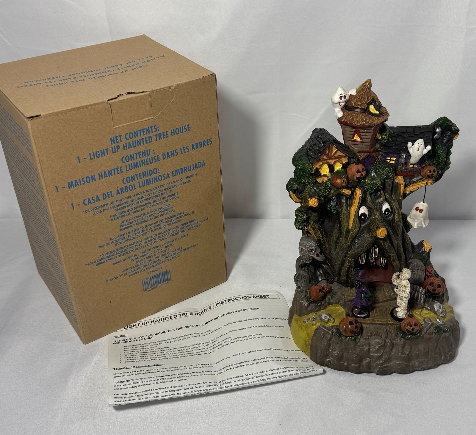 Retired Avon Halloween Light Up Haunted Tree House 2013 Original Box