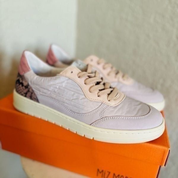 Miz Mooz Veronica Leather Sneaker Lotus Metallic Size 10 Euro 41, NWT