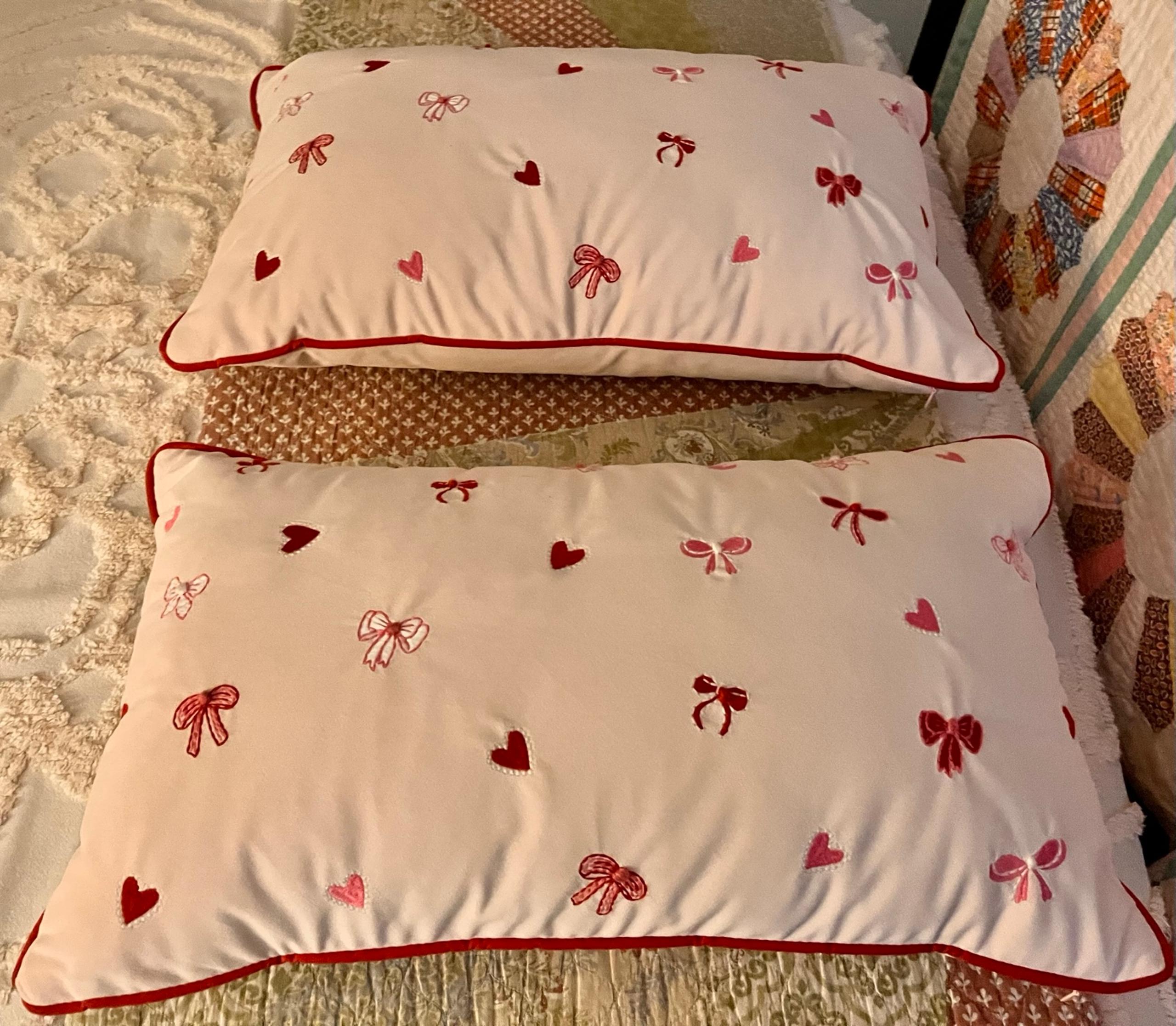 Set of 2 Envogue Pink Hearts & Bows Embroidered Decorative Pillows~sz. 14x22 in.