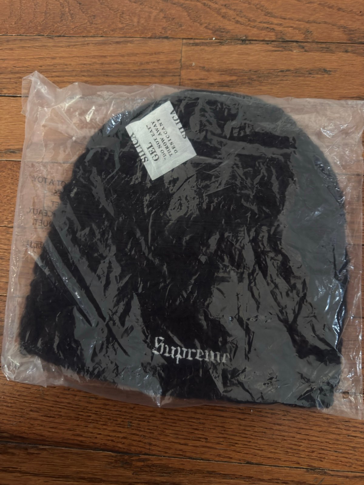 Supreme Block knit beanie