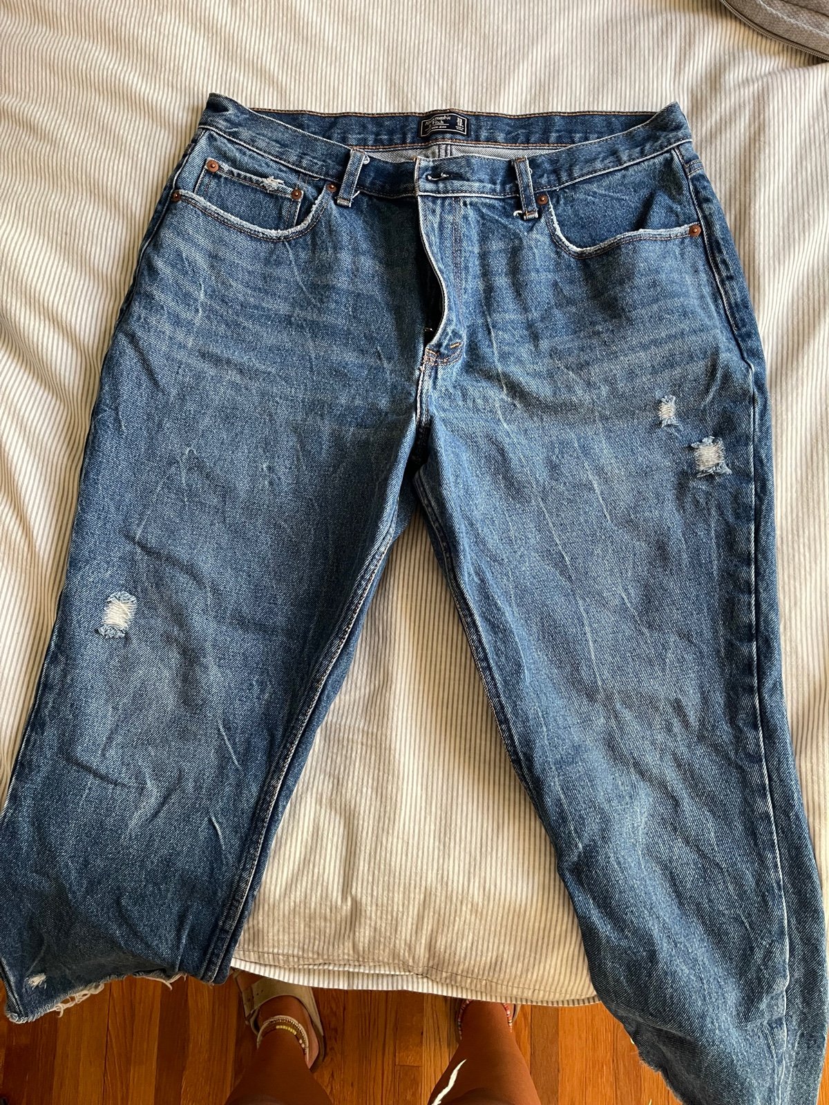 Abercrombie and Fitch women