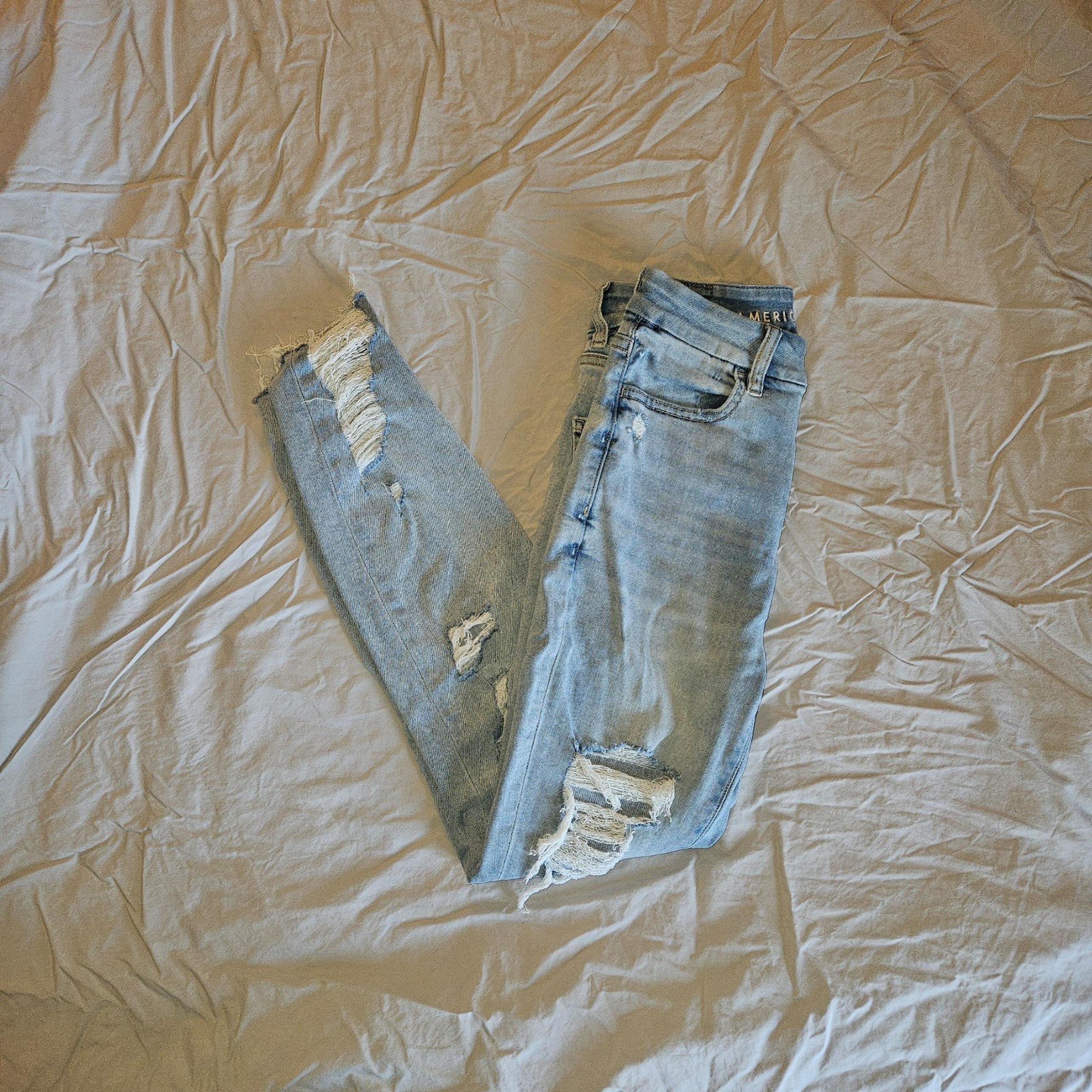 American Eagle Curvy High Rise Jegging Crop Jeans