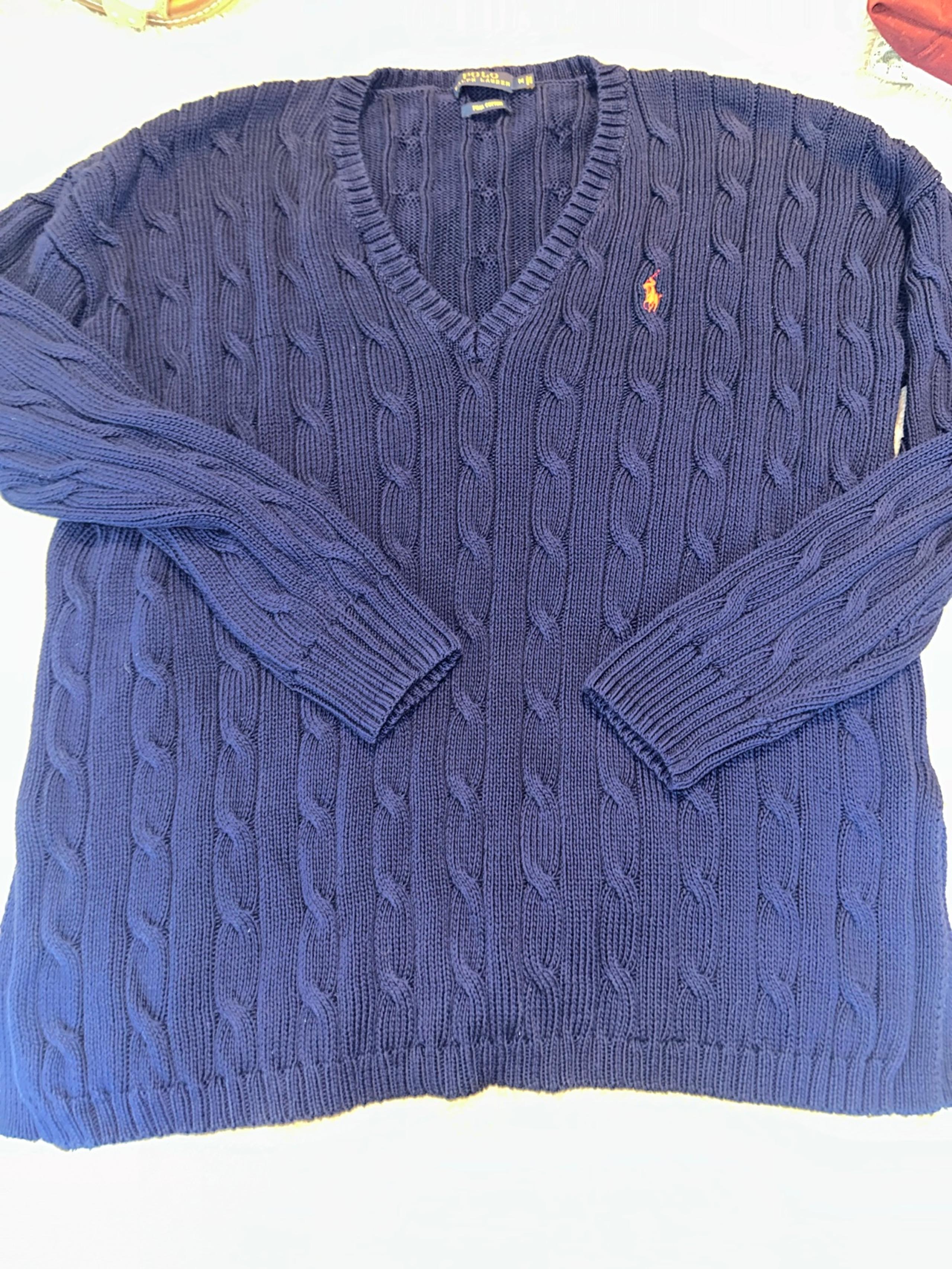 POLO Ralph Lauren cable knit sweater V neck Med